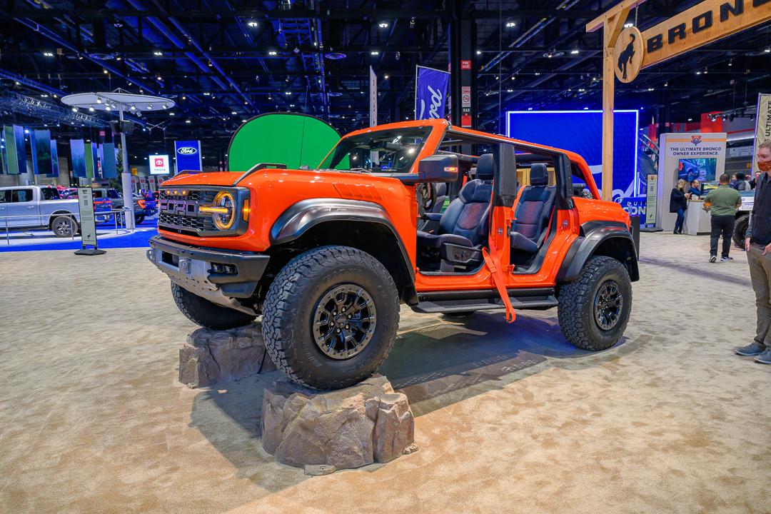 Ford Bronco Photos: Bronco Raptor, Everglades & More @ 2022 Chicago Auto Show CAS-1