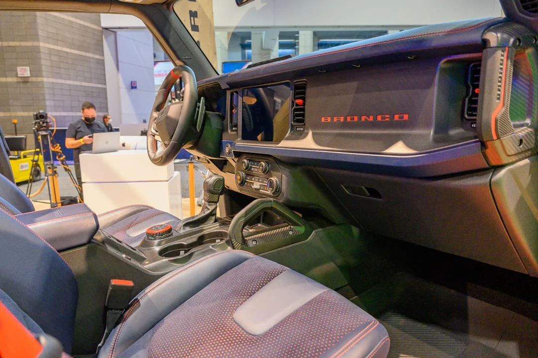 Ford Bronco Photos: Bronco Raptor, Everglades & More @ 2022 Chicago Auto Show CAS-2