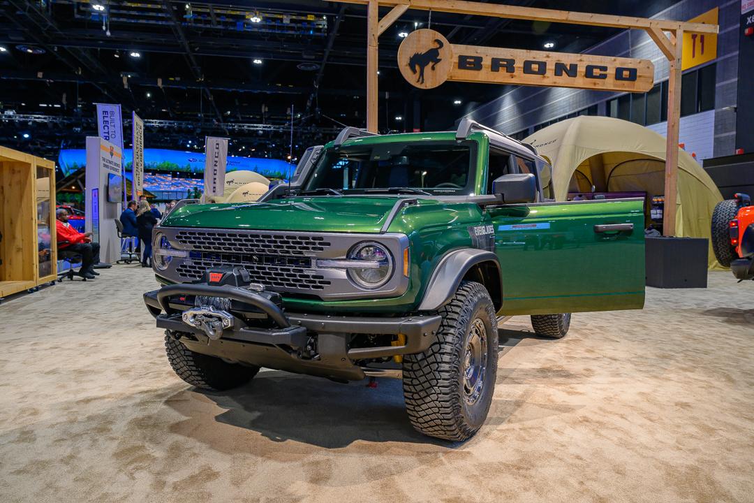 Ford Bronco Photos: Bronco Raptor, Everglades & More @ 2022 Chicago Auto Show CAS-8