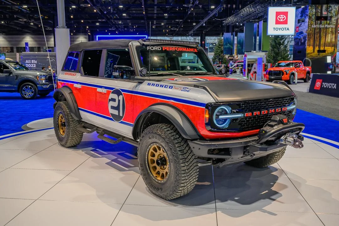 Ford Bronco Photos: Bronco Raptor, Everglades & More @ 2022 Chicago Auto Show CAS-46