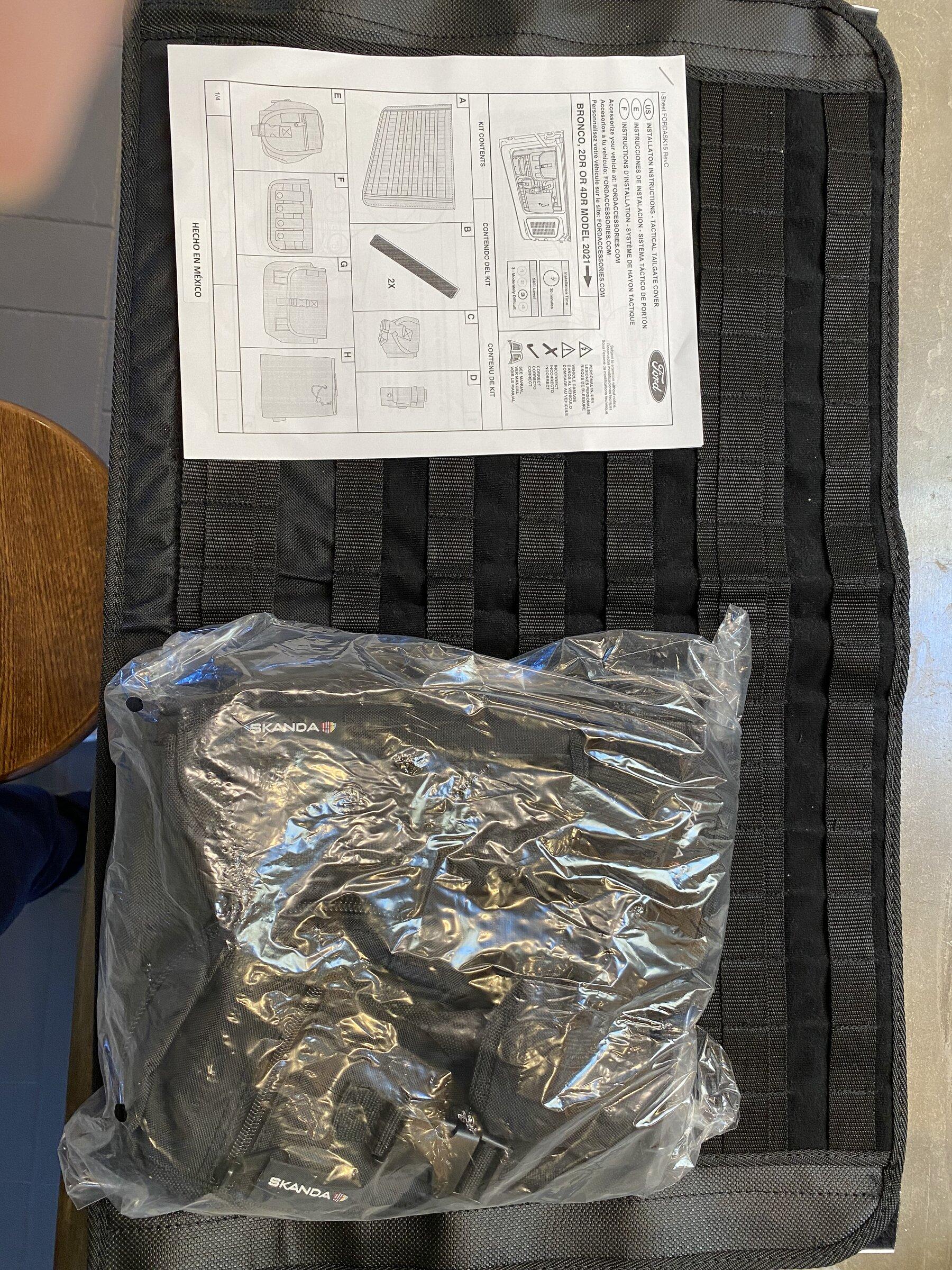 Ford Bronco Molle tailgate storage system NIB D4B7F7B2-73E0-4A58-8444-F615AFAF75F1