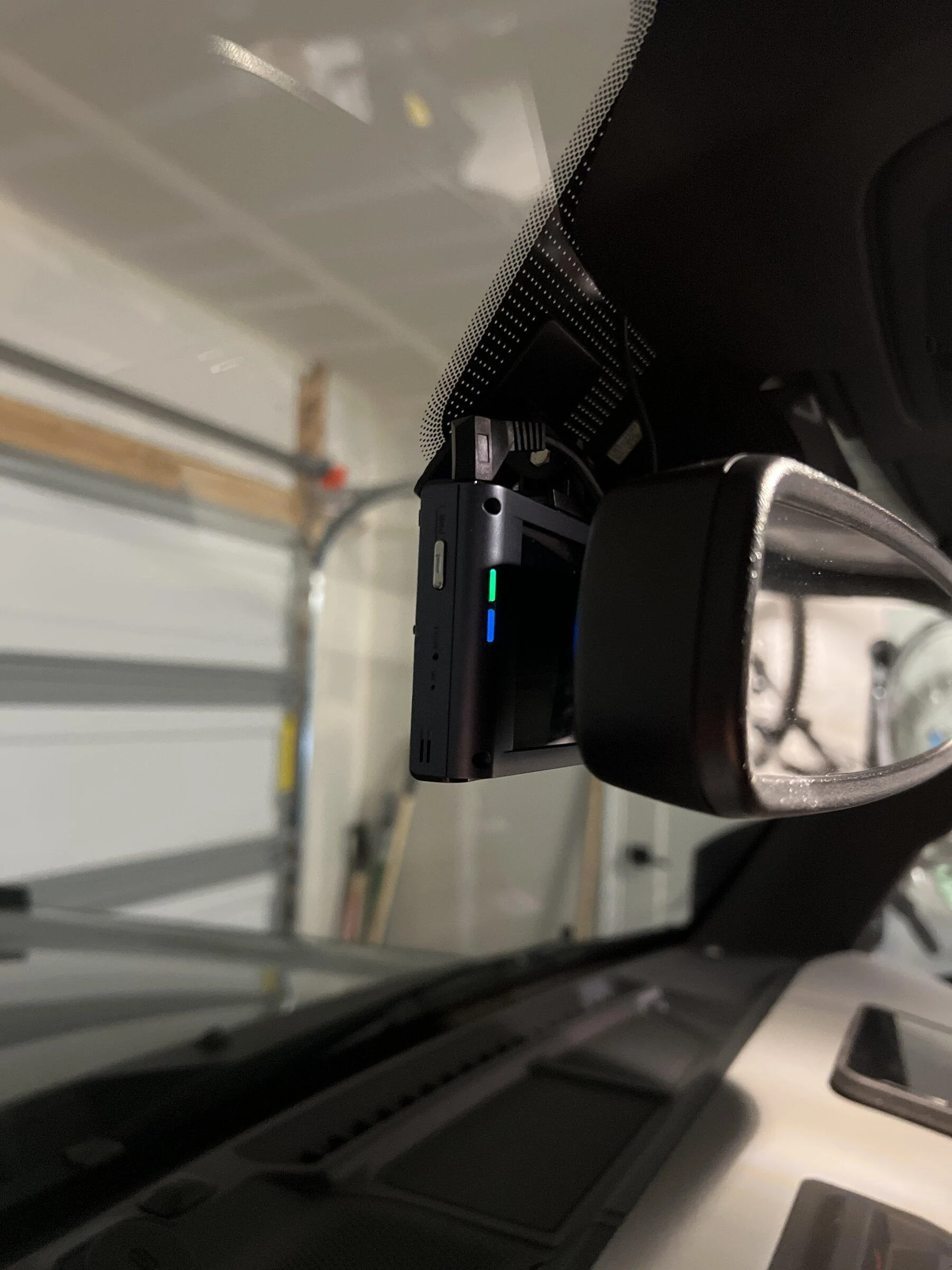 Ford Bronco Dashcam blocks mirror sensor imag