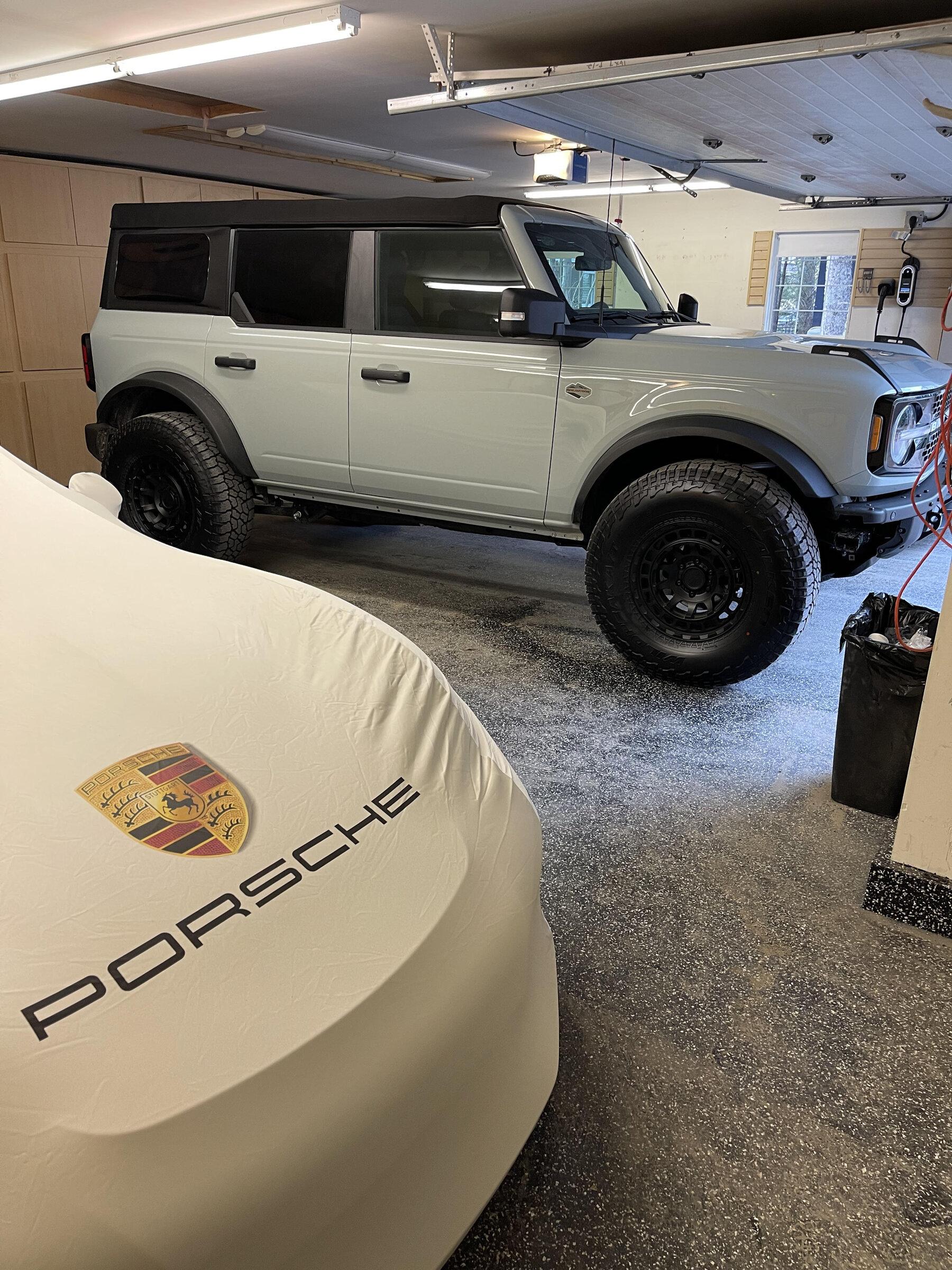 Ford Bronco Show us your installed wheel / tire upgrades here! (Pics) unnamed