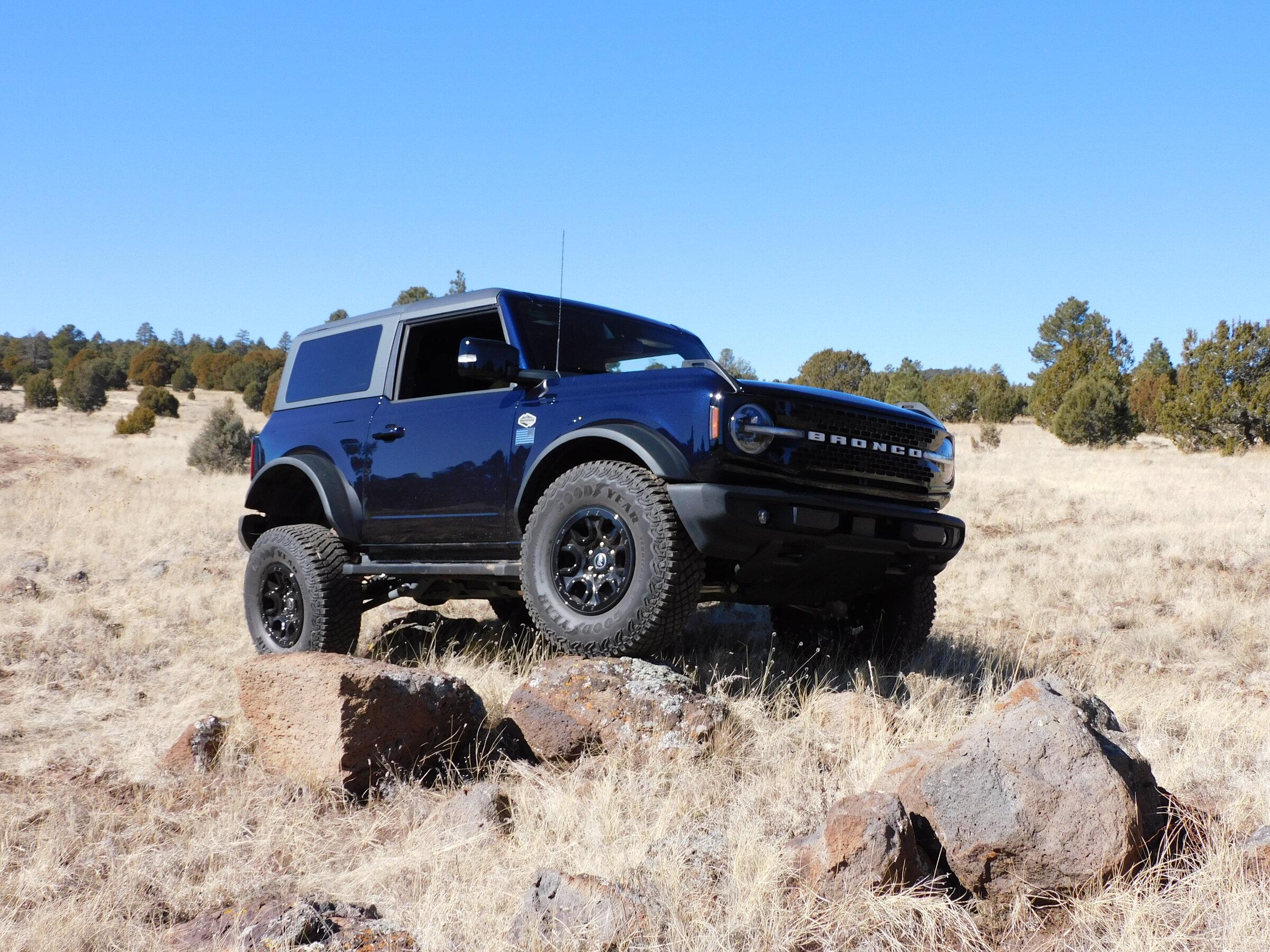 Ford Bronco 2-Door Bronco Glamour Shots? DSCN0119.JPG