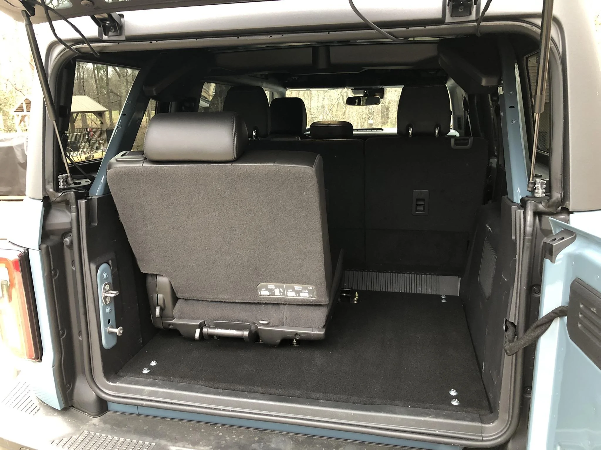 Ford Bronco Anyone install Jump Seat in cargo area? 2E0D7E3C-B48E-4E85-A3DD-0F192AB7D407