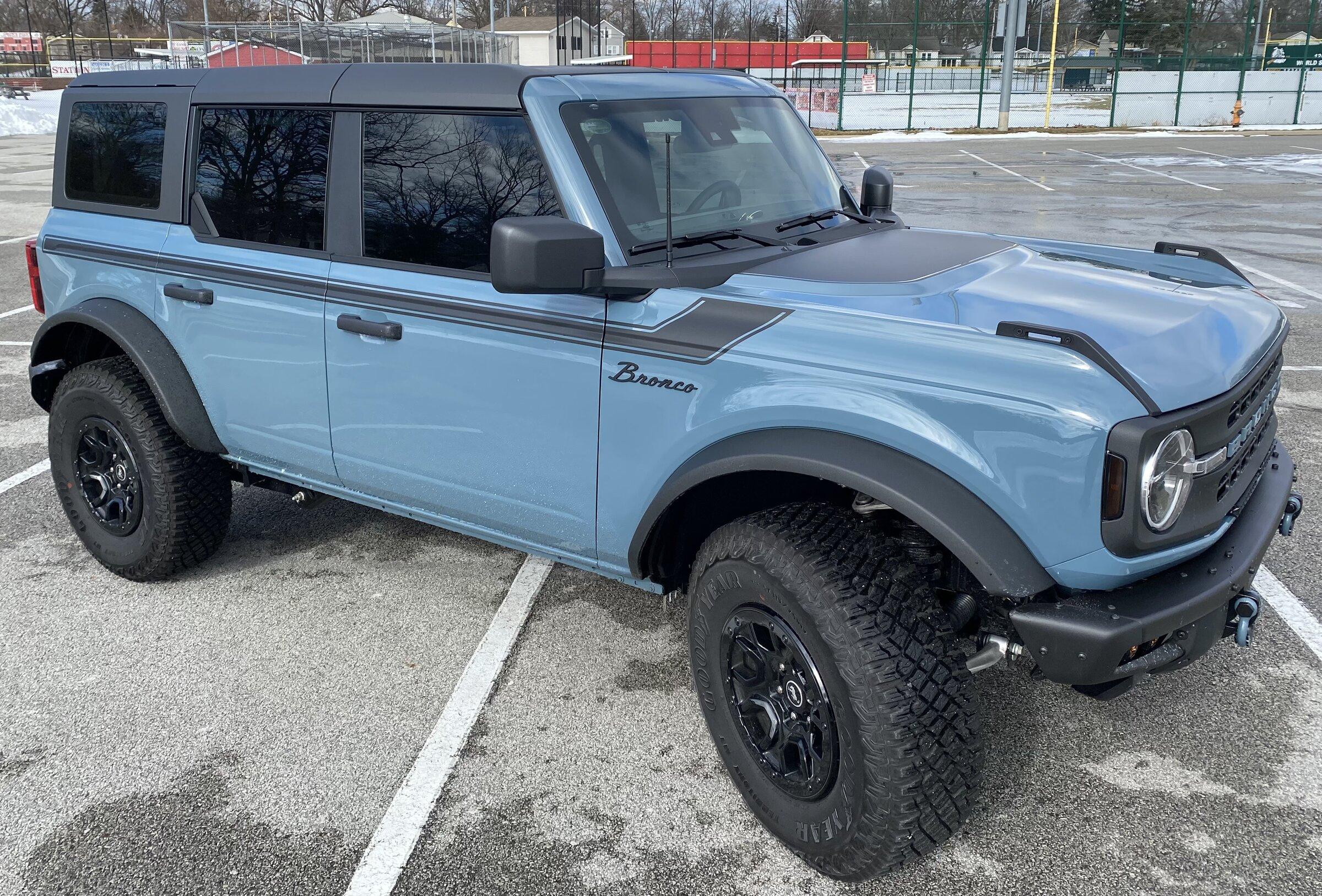 Ford Bronco ….. DB18D714-B11E-447F-8FD8-3D68B9531104