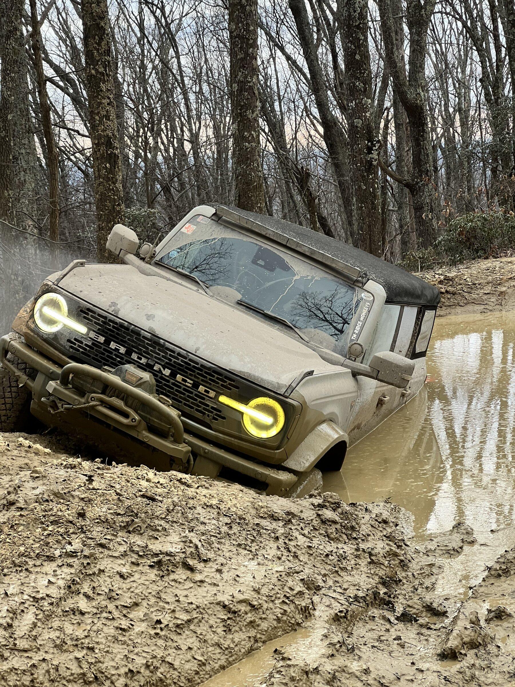 Ford Bronco Broncos off-road in Windrock Park and go for a swim! 739AA70C-69FB-4FE6-AA23-6BAA929BCF57