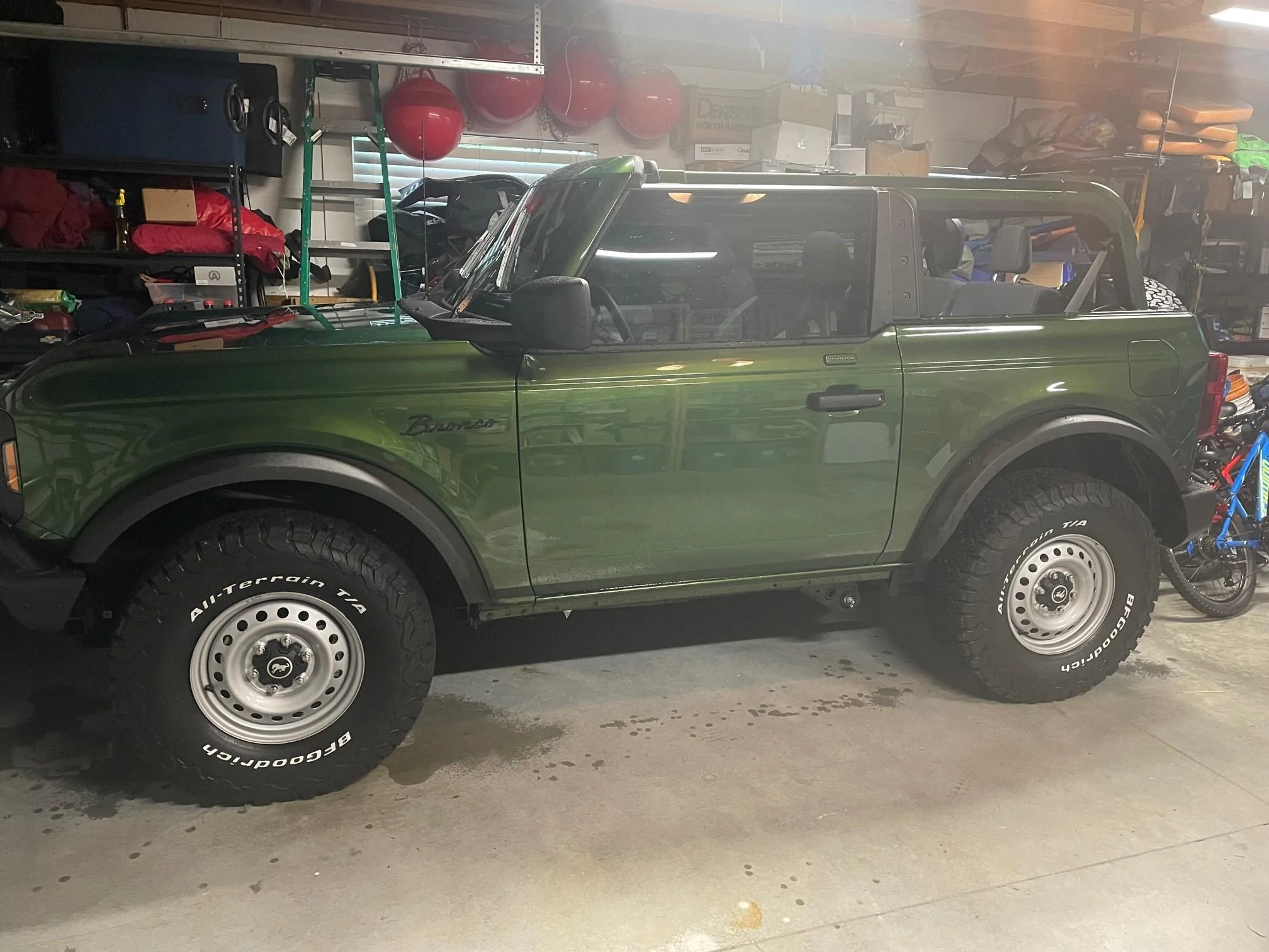 Topless.jpg