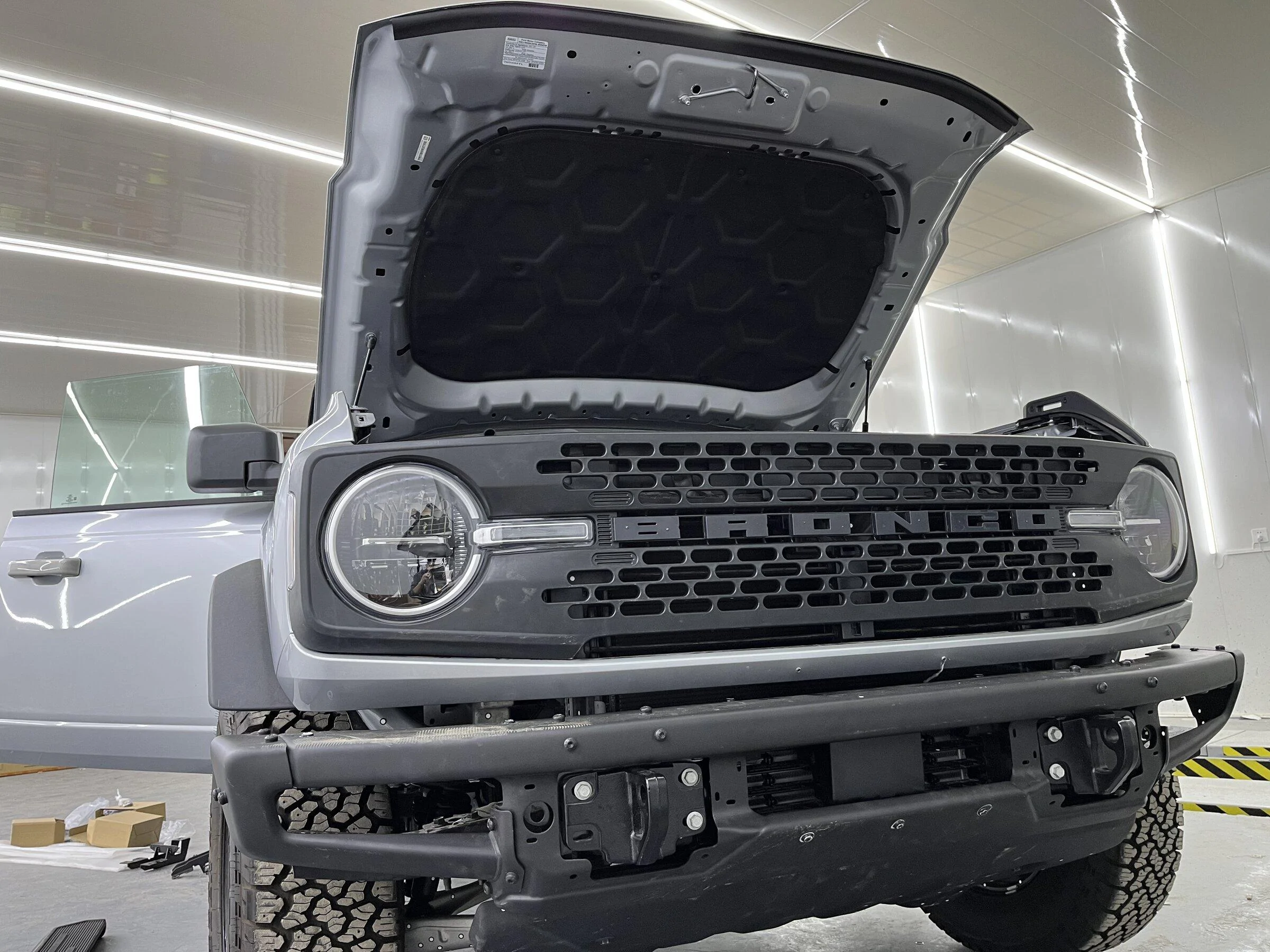 Ford Bronco Completed the Under Hood Sound Deadening, using aluminum for added thermal insulation! lQDPDhsml7T0OBjNC9DND8CwsZU5USfiS4ECD-c63cBJAA_4032_3024