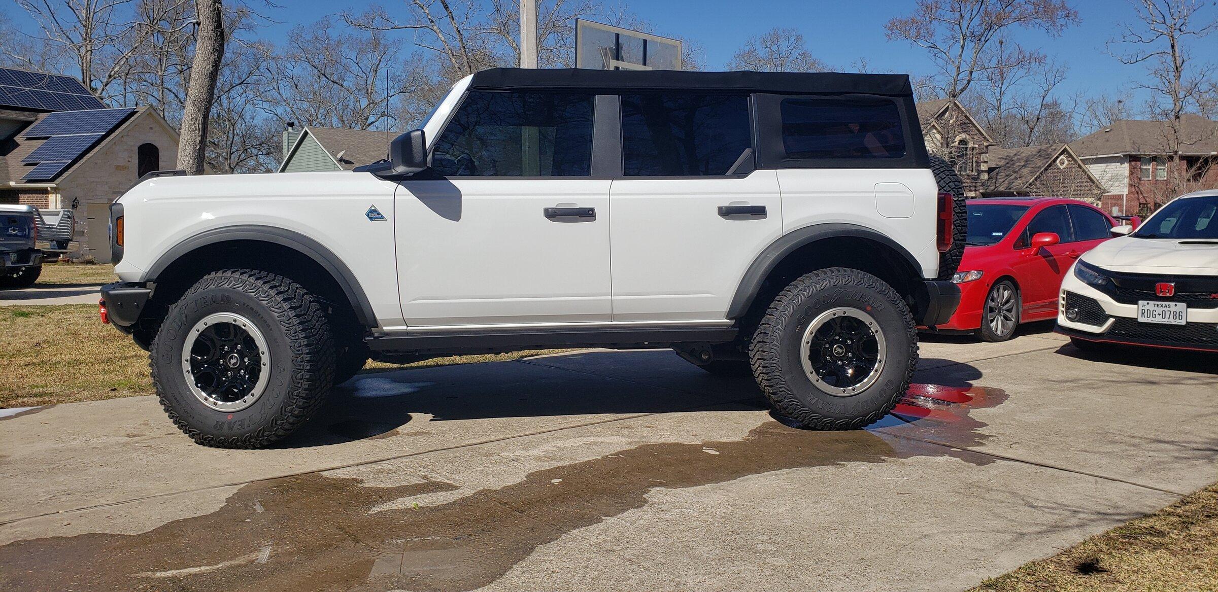 Ford Bronco 🛠 1/3/22 Build Week Group 20220214_113352