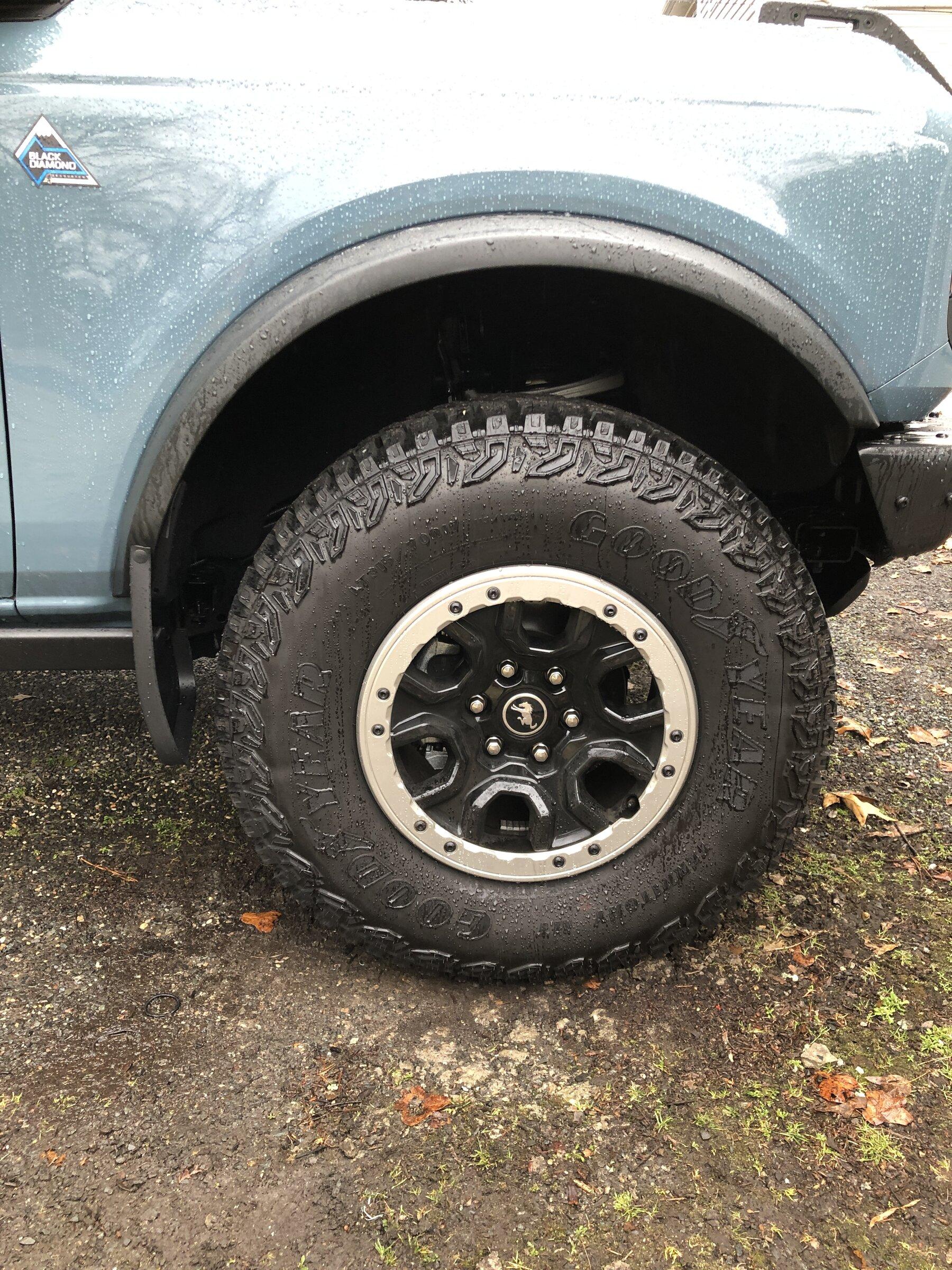 Ford Bronco Another Sasquatch with Rock Rails Mudflap Mod install IMG_0915.JPG