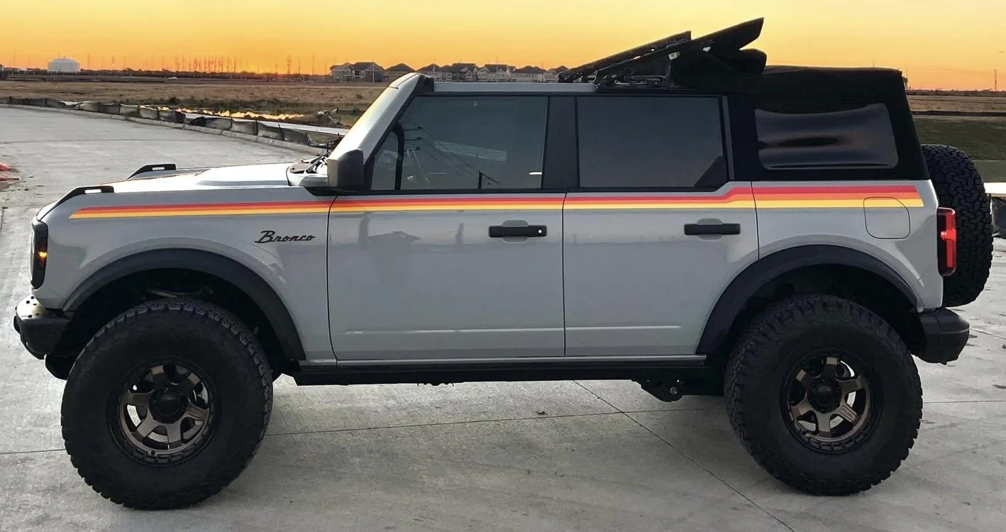 Ford Bronco Underground Graphics 3-bar stripes 9BF41947-0388-47F9-8334-3A2133508810