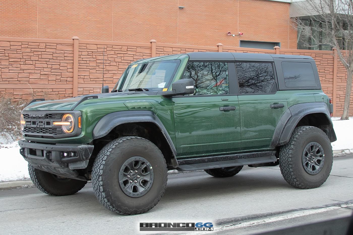 Ford Bronco Newest Looks at Eruption Green Bronco Raptor bronco-raptor-eruption-green-spied-2
