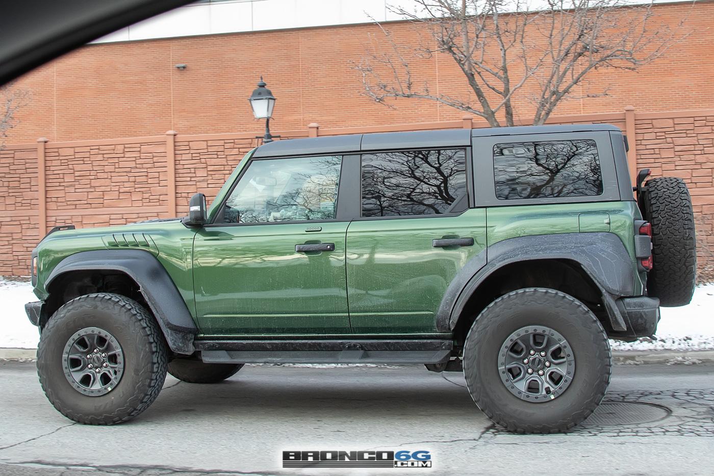Ford Bronco Newest Looks at Eruption Green Bronco Raptor bronco-raptor-eruption-green-spied-4