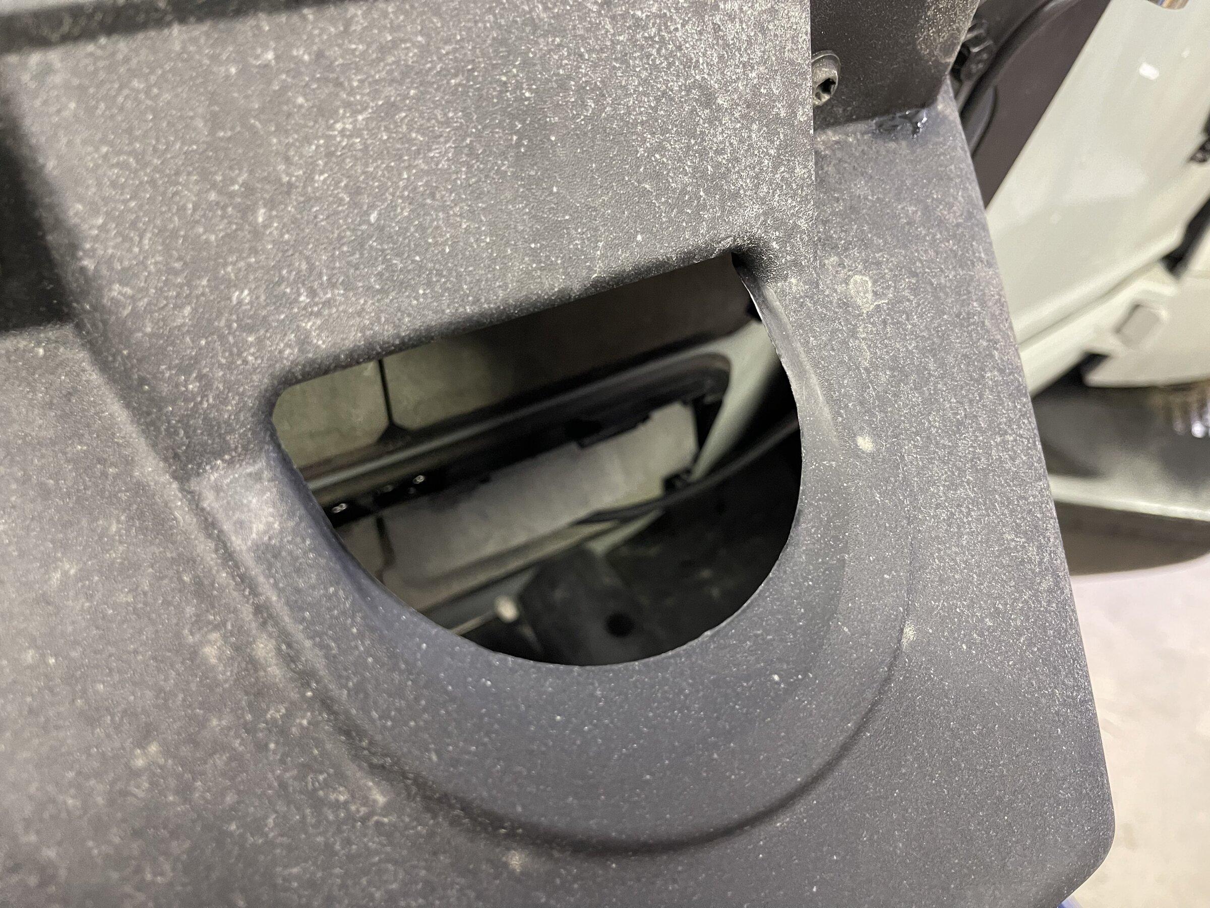 Ford Bronco Radio (GMRS/HAM/CB) Installations FB988A1D-D42A-4F26-93E6-6C2668CDABF5