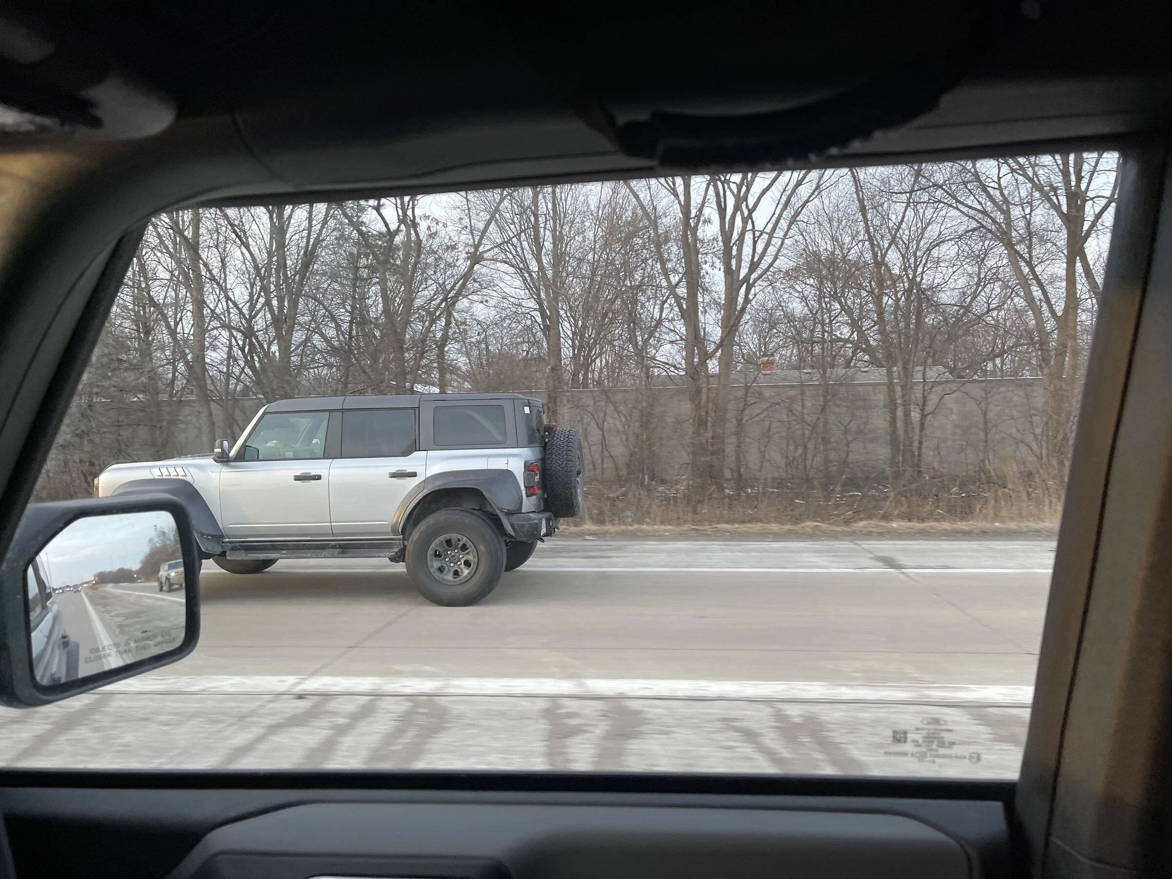 Ford Bronco Raptors Spotted in Iconic Silver - pics & video 3915108A-CBDB-4AAD-9240-D16FD0CA282F