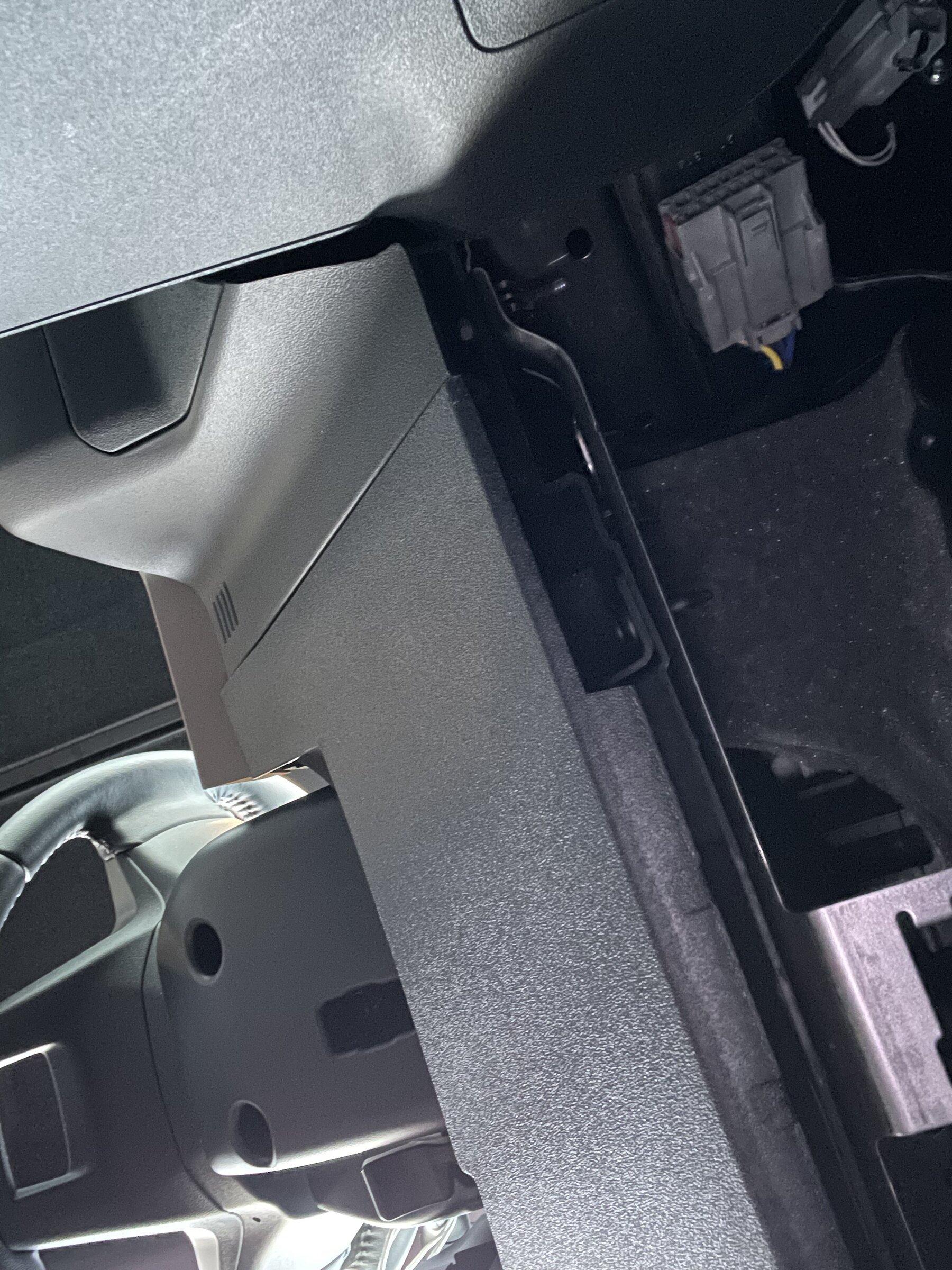 Ford Bronco Factory Trailer Brake Controller installation feedback IMG_4578.JPG