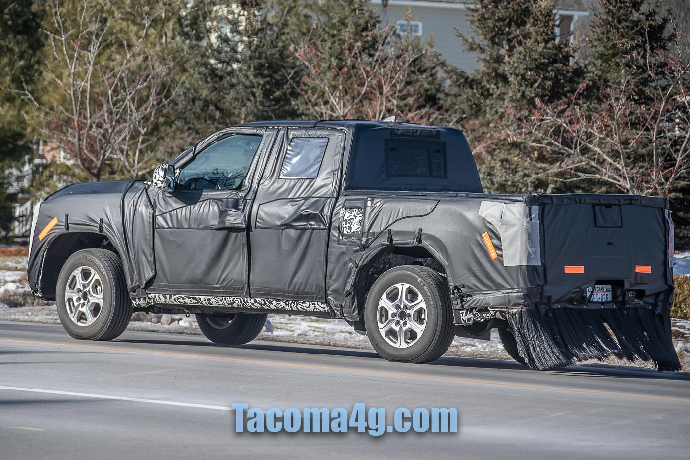 Ford Bronco 4th Generation Toyota Tacoma next-toyota-tacoma-mule-spied-15-