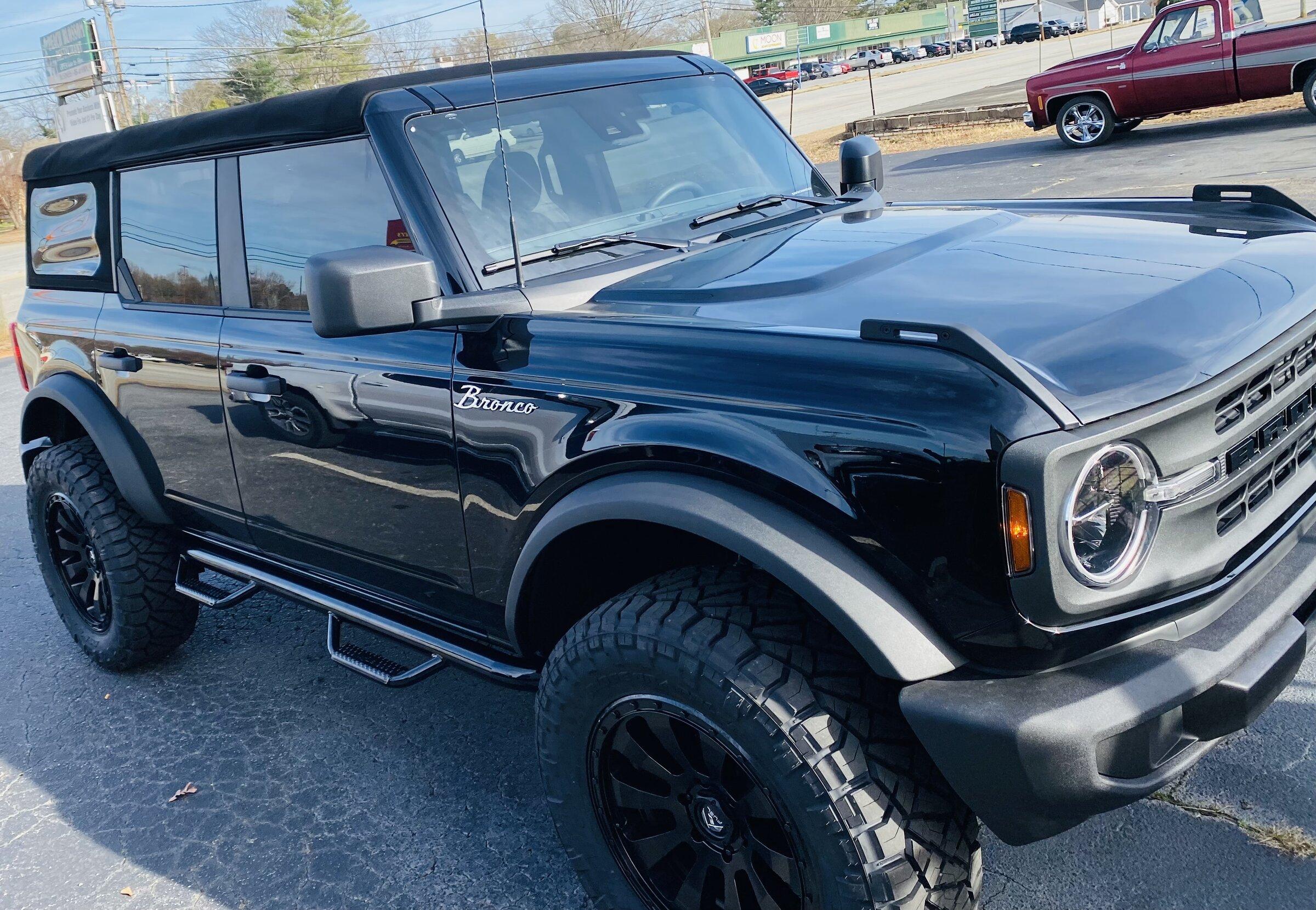 Ford Bronco Request: Carbonized Grey vs Shadow Black pics 48145923-5CFB-4B3F-8B01-688666C2736E