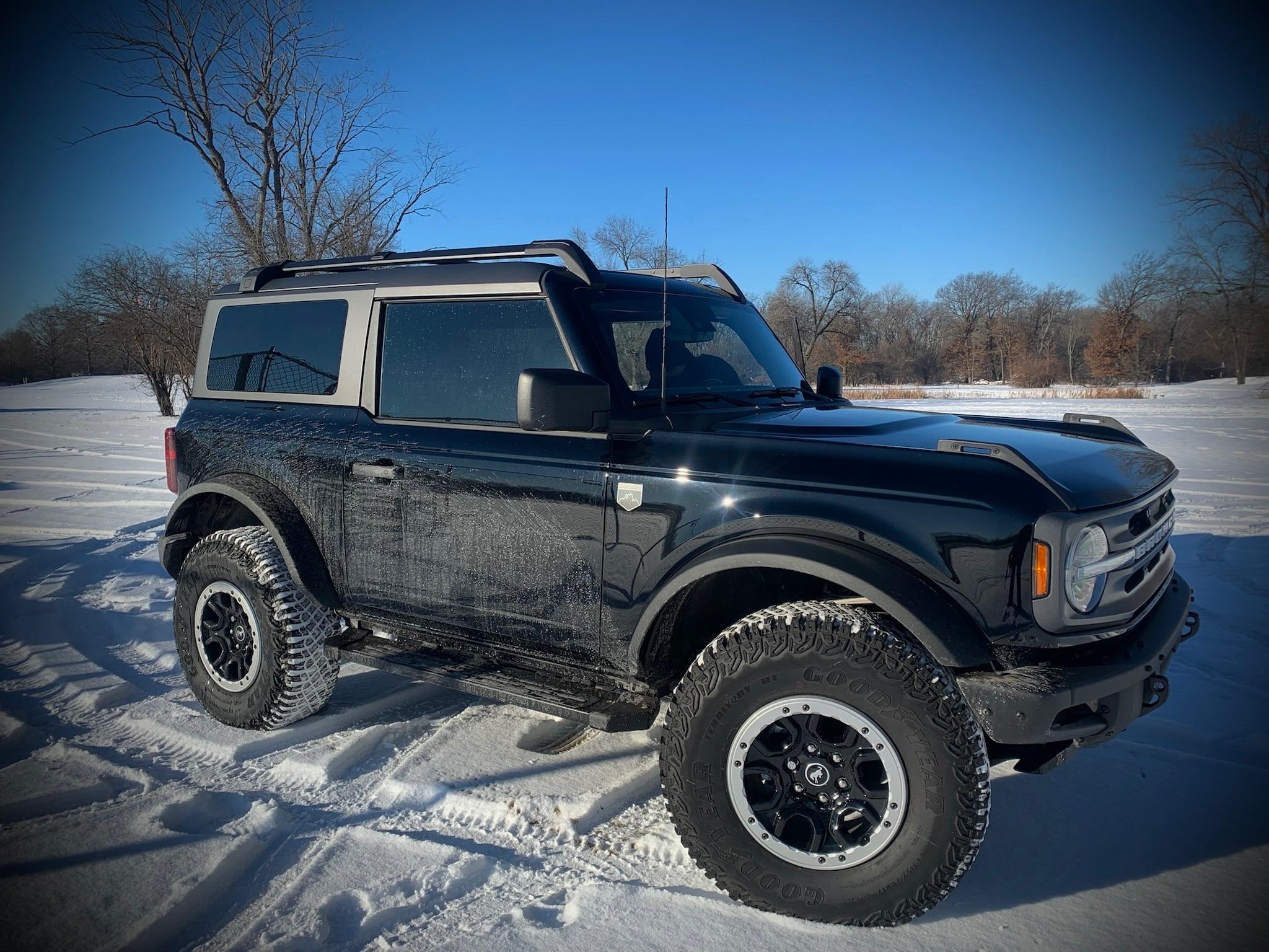 Ford Bronco Request: Carbonized Grey vs Shadow Black pics Bronco Black 4