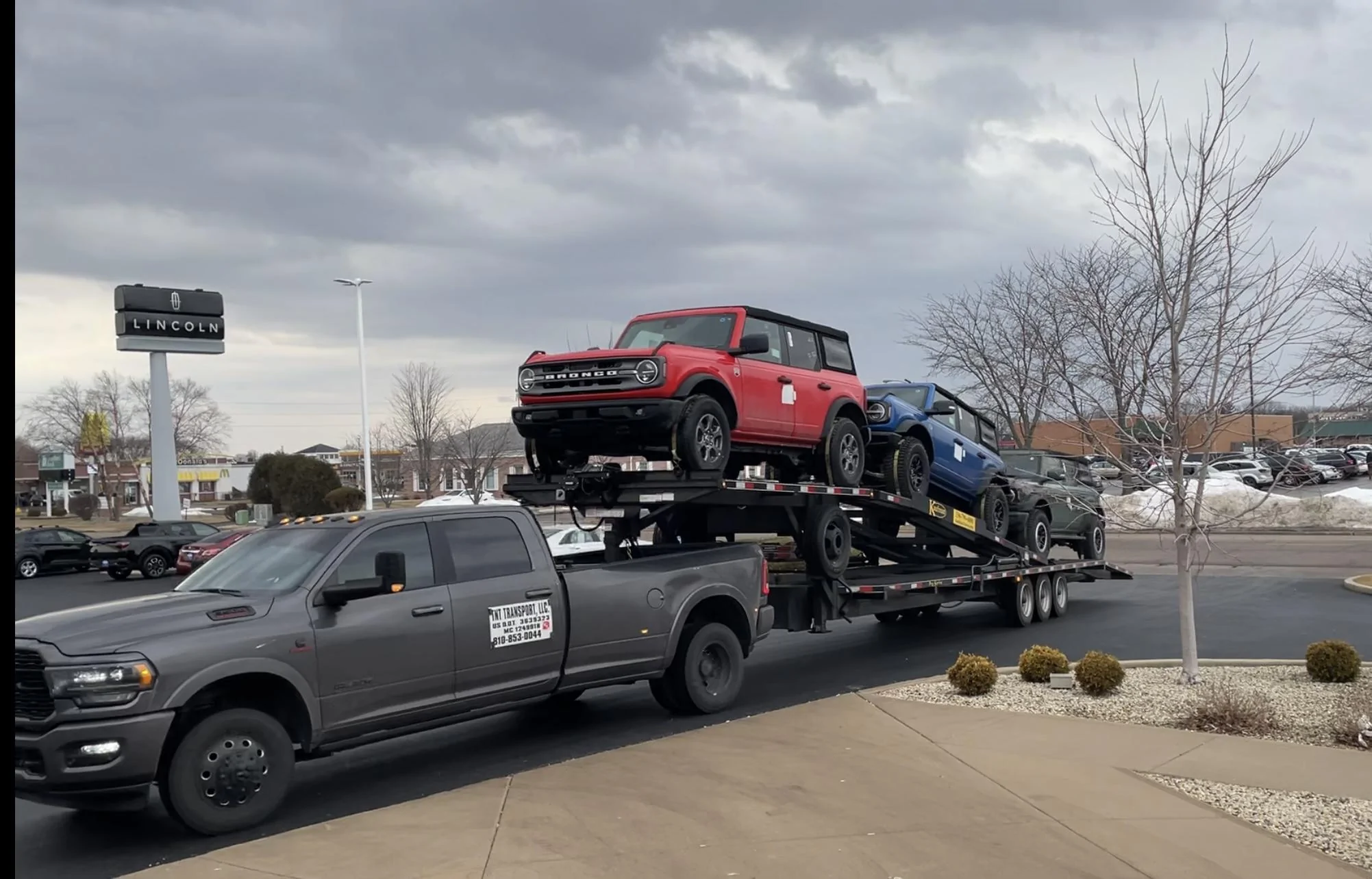 Ford Bronco 🛠 1/3/22 Build Week Group 1645060704183