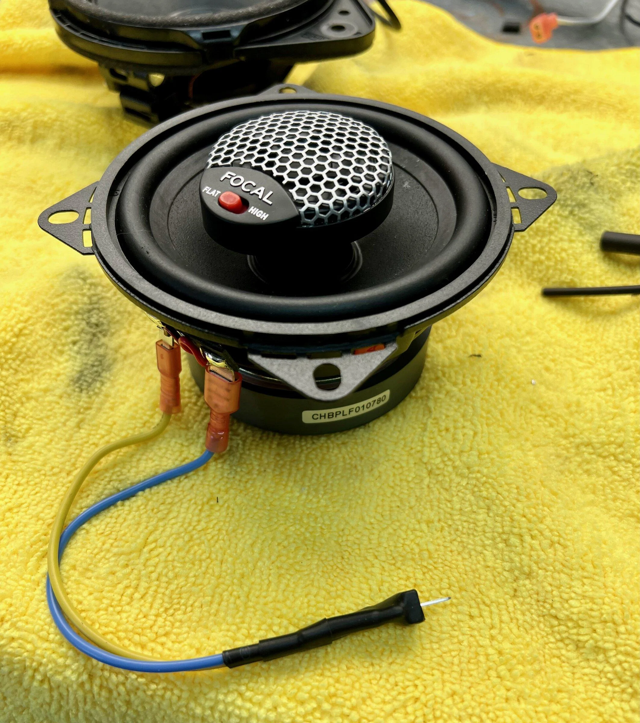 Ford Bronco Full Range to rear speakers Bronco speaker mod - 5