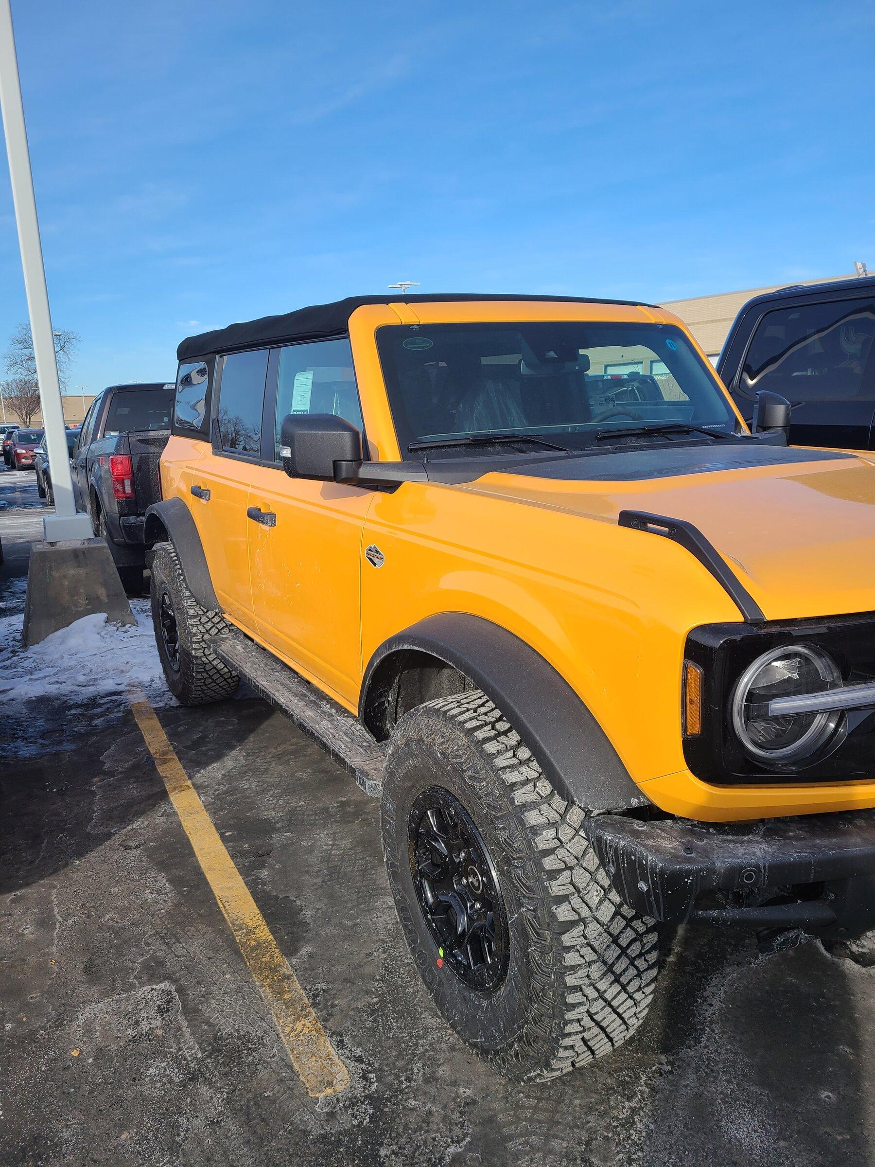 Ford Bronco 🛠 1/3/22 Build Week Group 20220217_094340