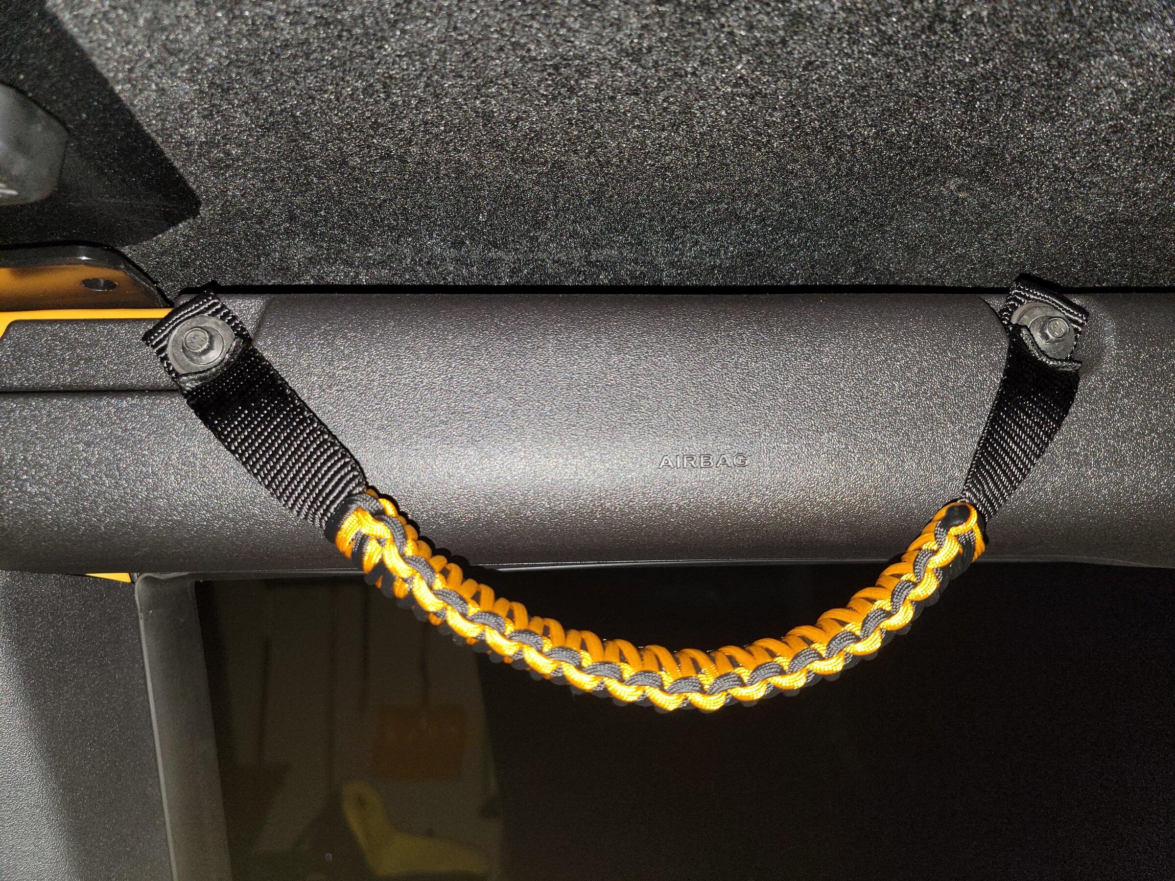 Ford Bronco Just added bartact dozer yellow grab handles 20220217_124102