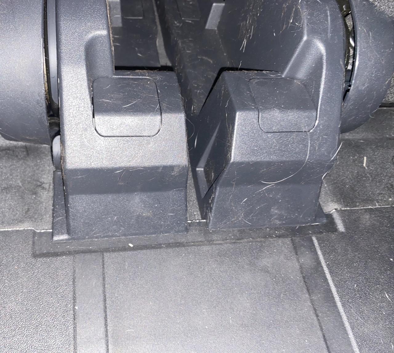 Ford Bronco 2-Door Cargo Area Question 74C761D3-1F19-4A41-ABD4-59D139D8B6F0