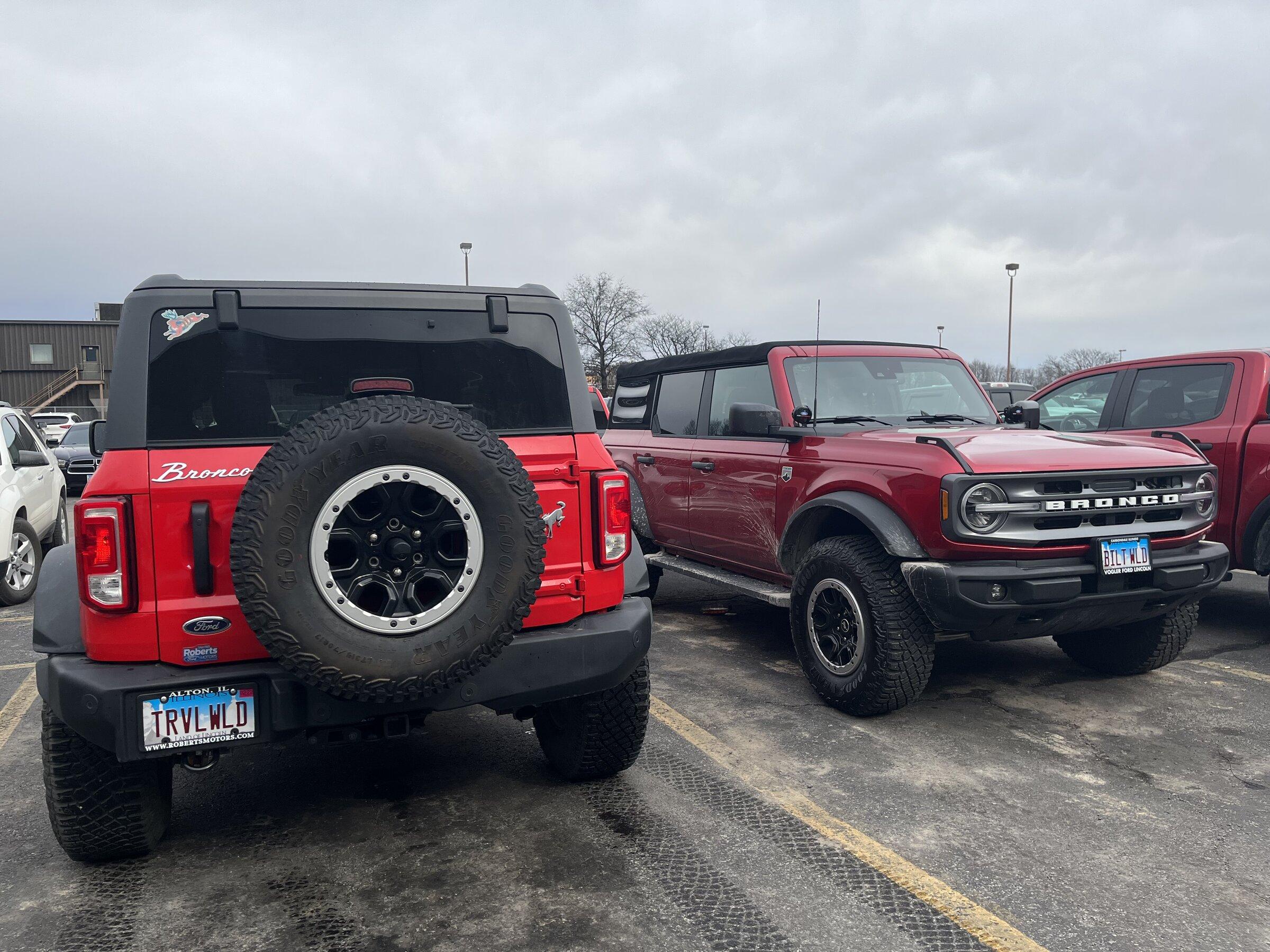 Ford Bronco Bronco script emblem on the trunk? EBC0138F-D67F-4702-A635-99D53561A837