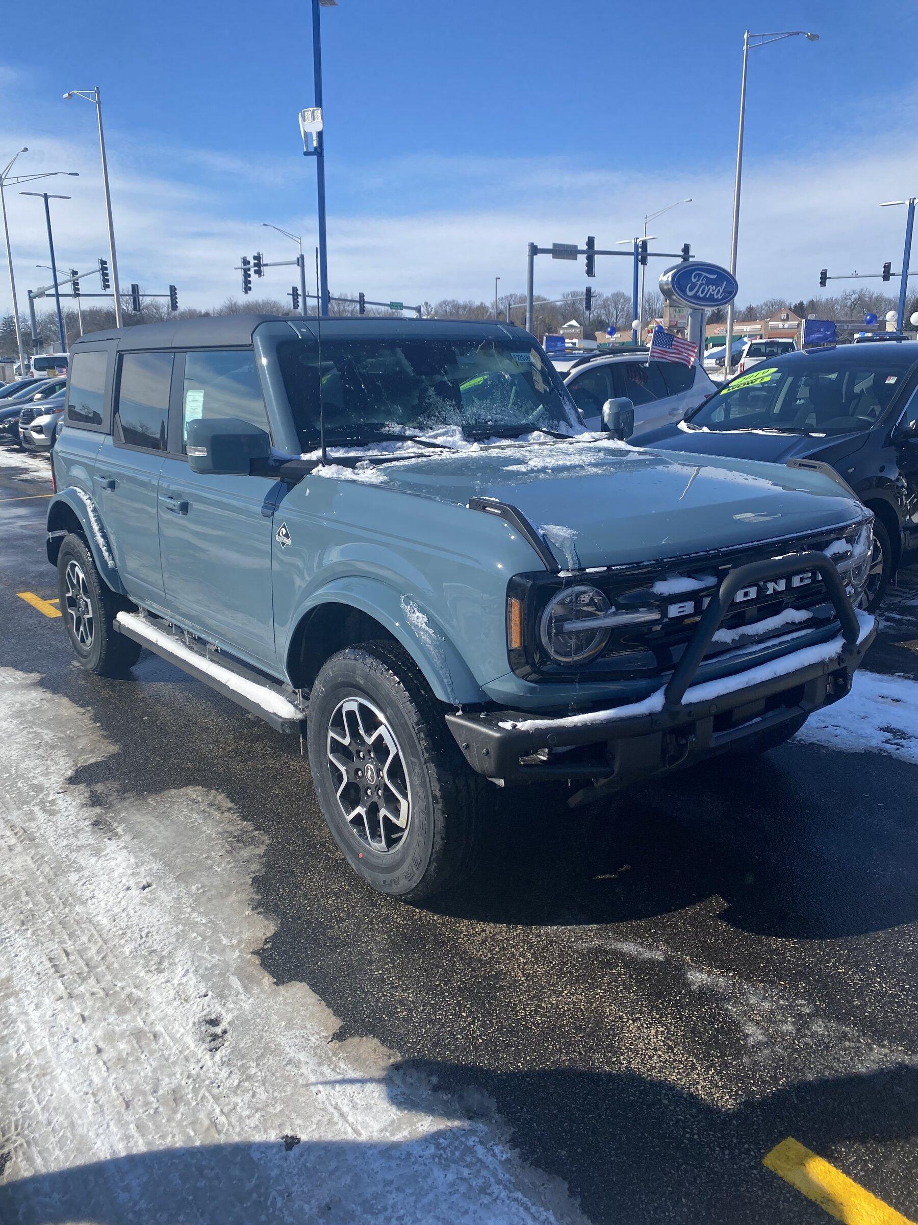 Ford Bronco 🛠 01/24/22 Build Week Group CE84A8C8-B3D3-4D1F-8828-4ED526E17265
