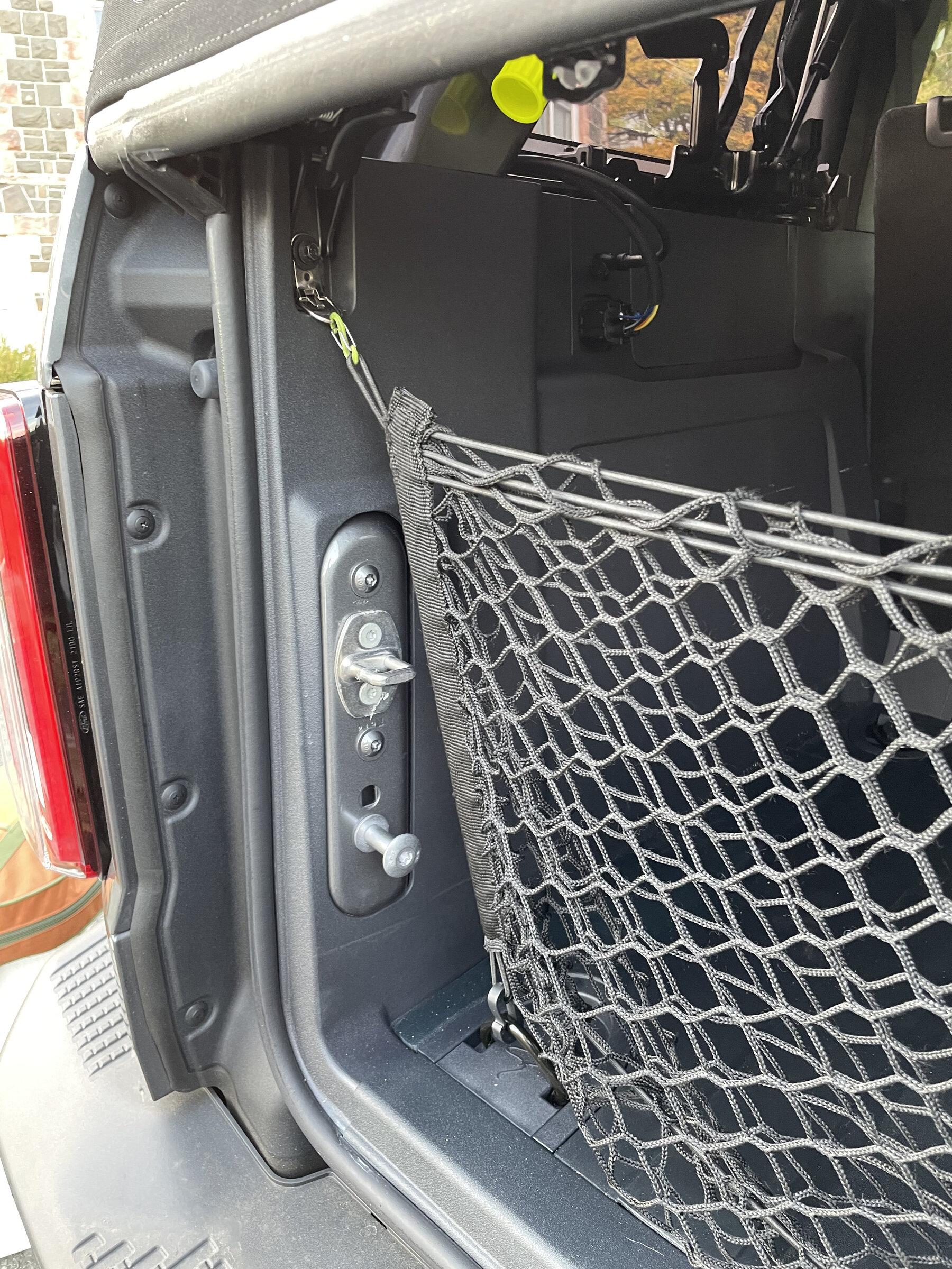 Ford Bronco Tailgate.  Agh! 00466F9E-0533-4E6B-B19E-FD39CFB8C1BE