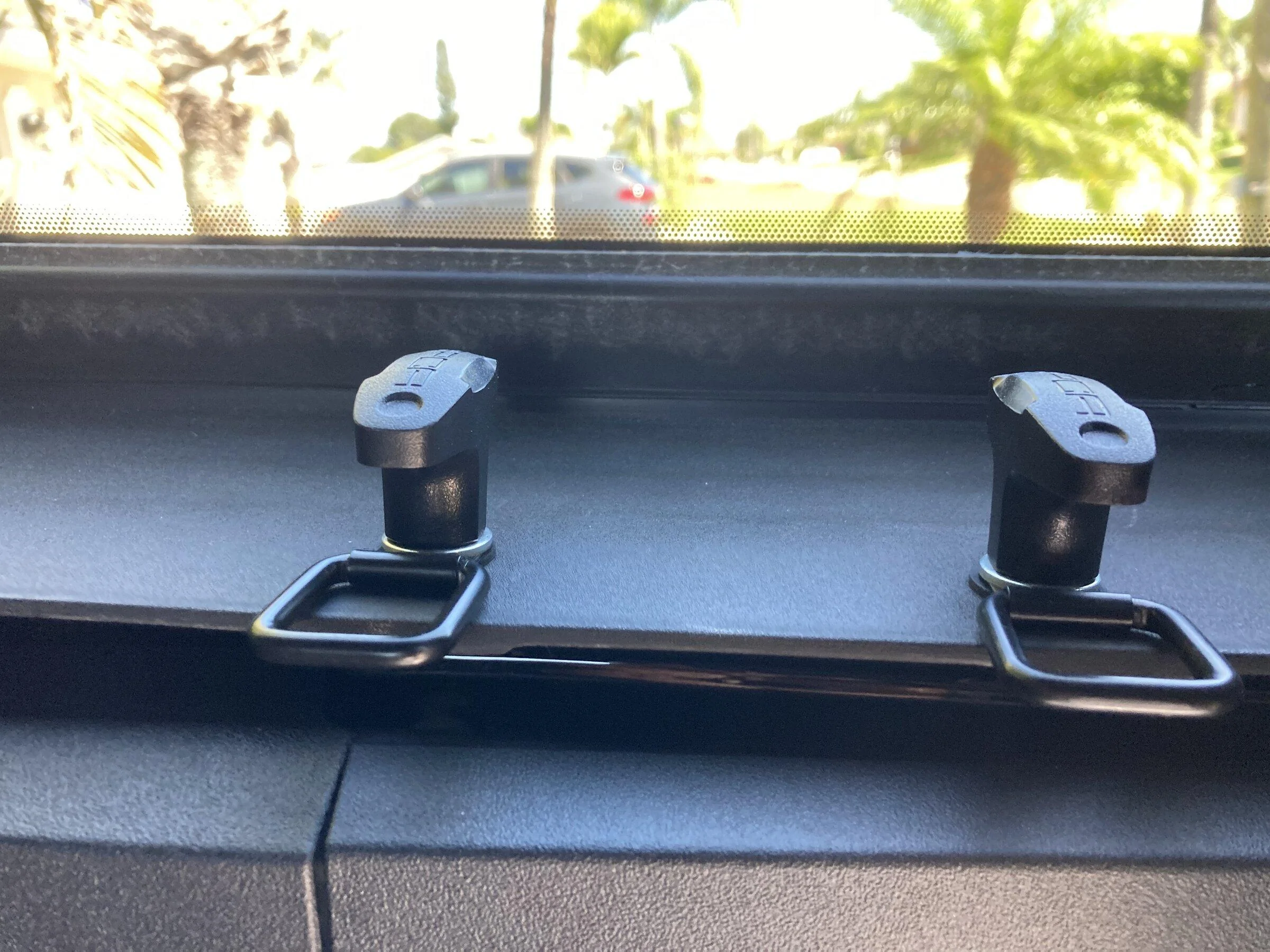 Ford Bronco Tailgate.  Agh! F37991D4-CF64-412C-8429-876176E3821F