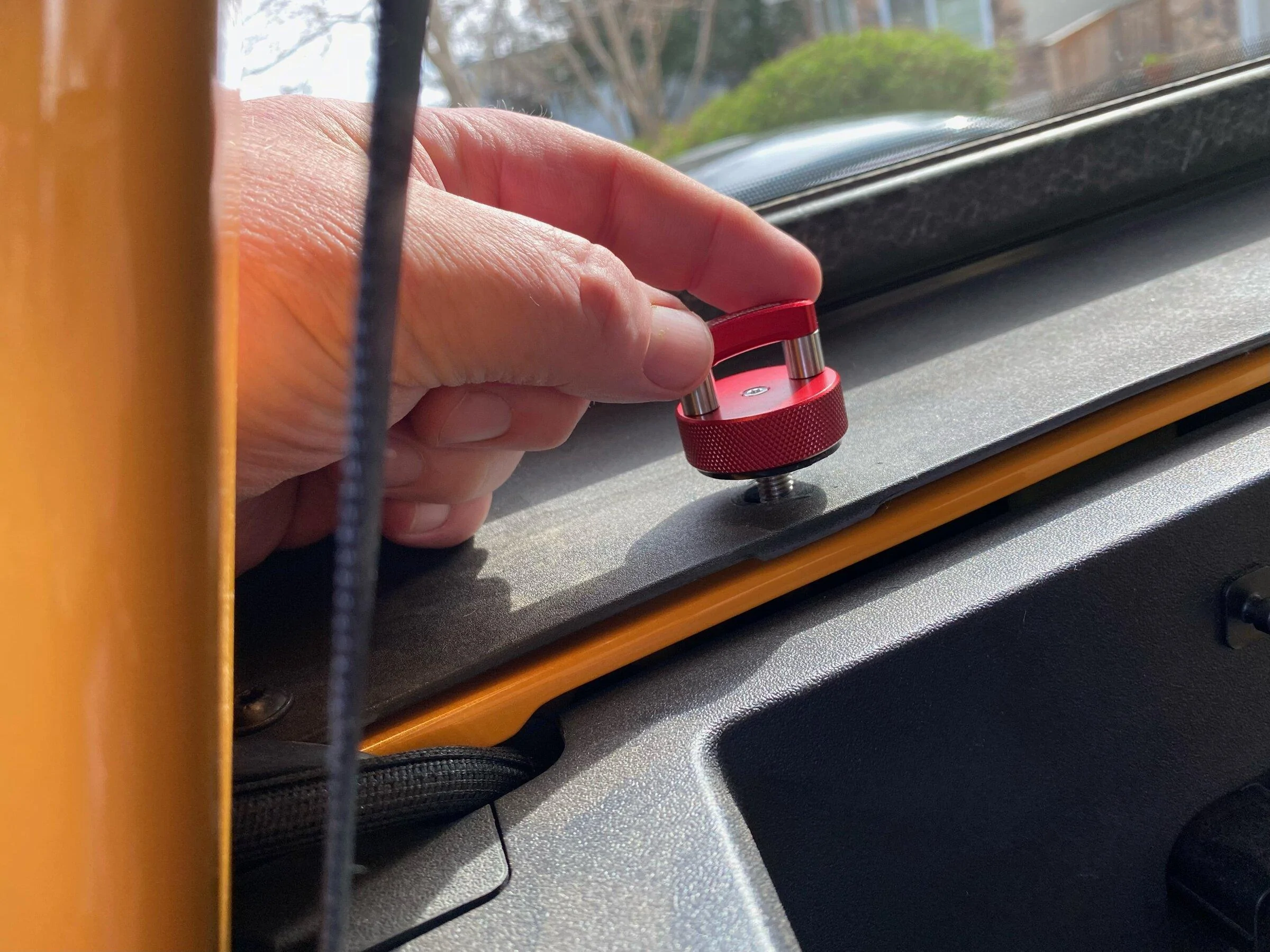 Ford Bronco Rockworkx hard top bolts installed. Removable by hand Bronco bolts 2