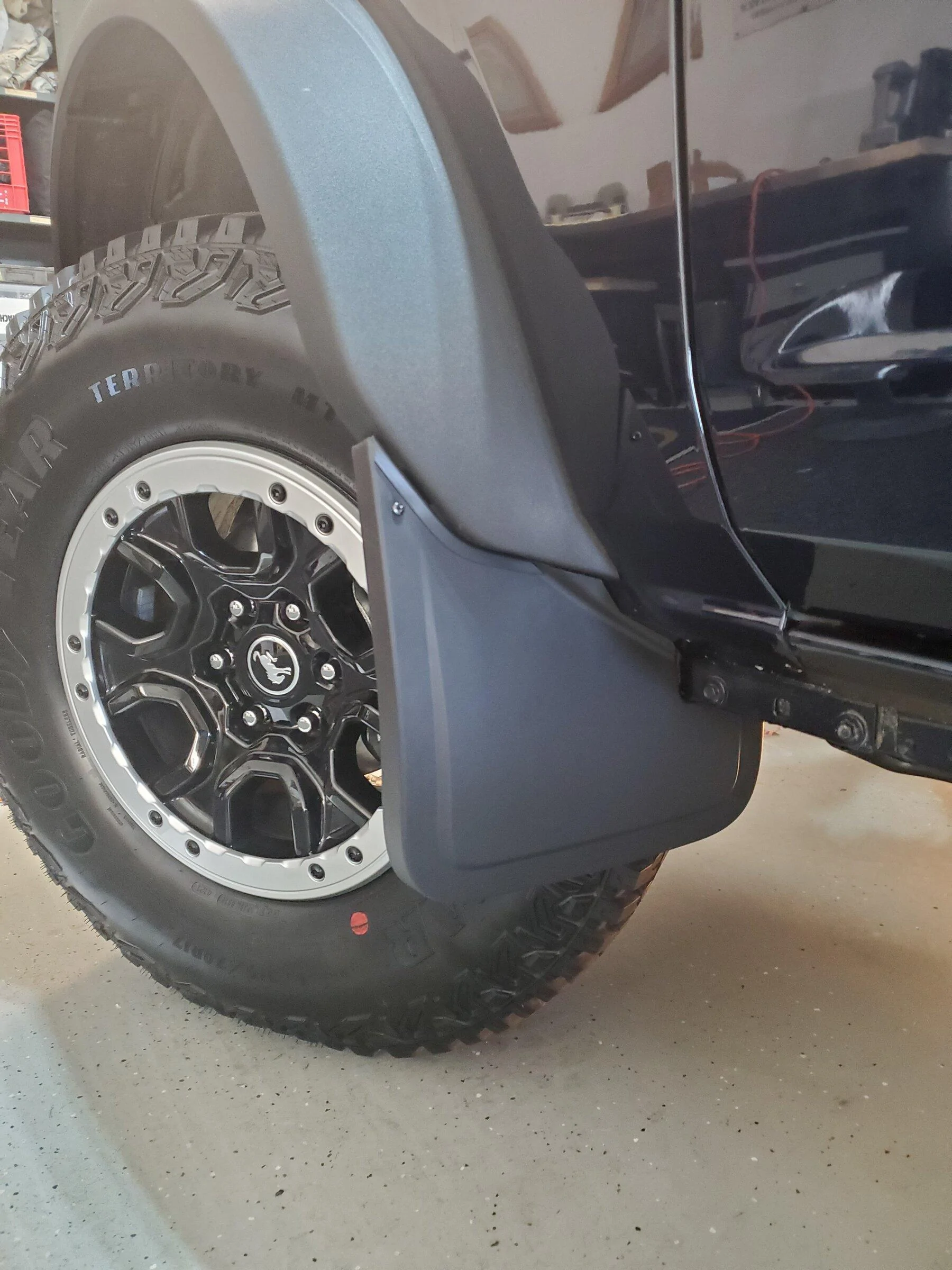 Ford Bronco "$50 Ford splash guard to Squatch" Sasquatch fender flares mounting option w/ custom bracket attachment 20220220_165623