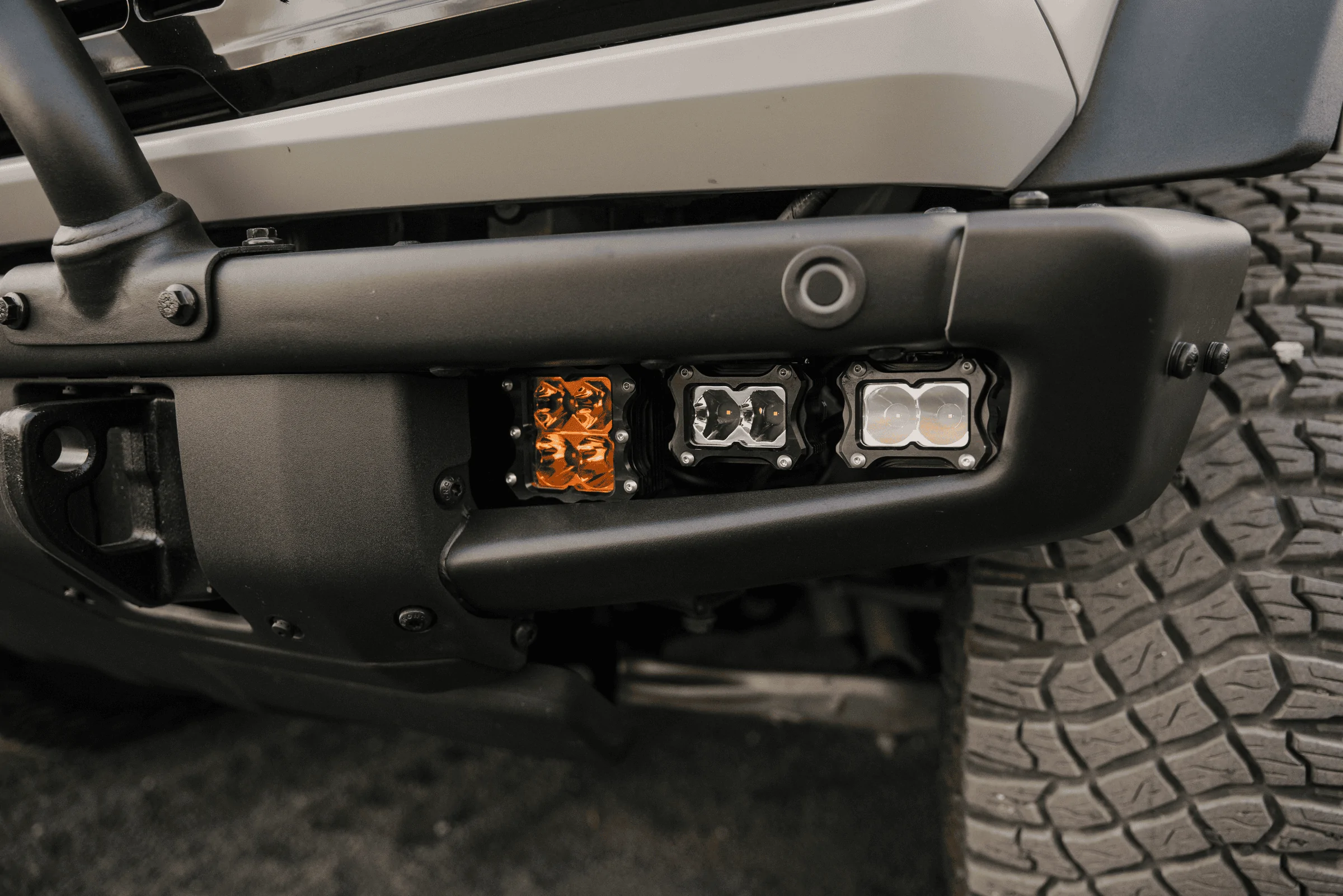Ford Bronco Anyone running Heretic Fogs? 1645400769655