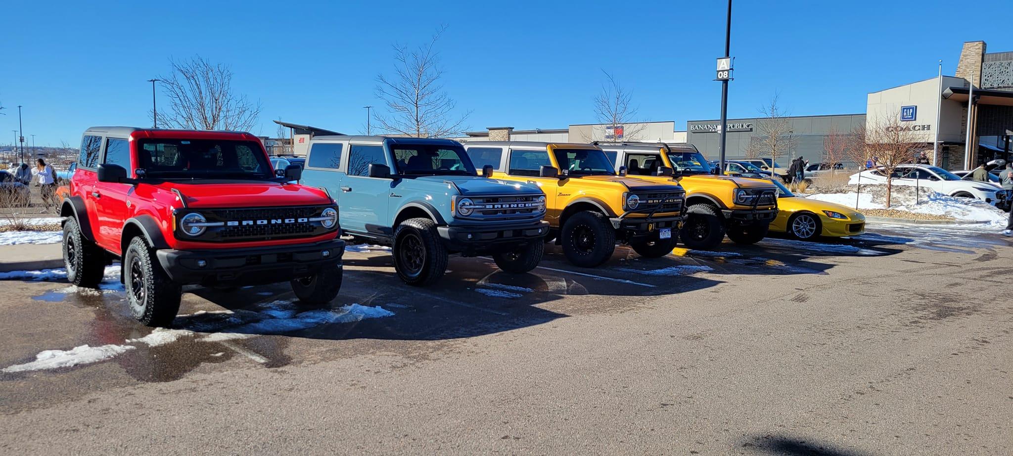 Ford Bronco RACE RED Bronco Club Four broncos 2