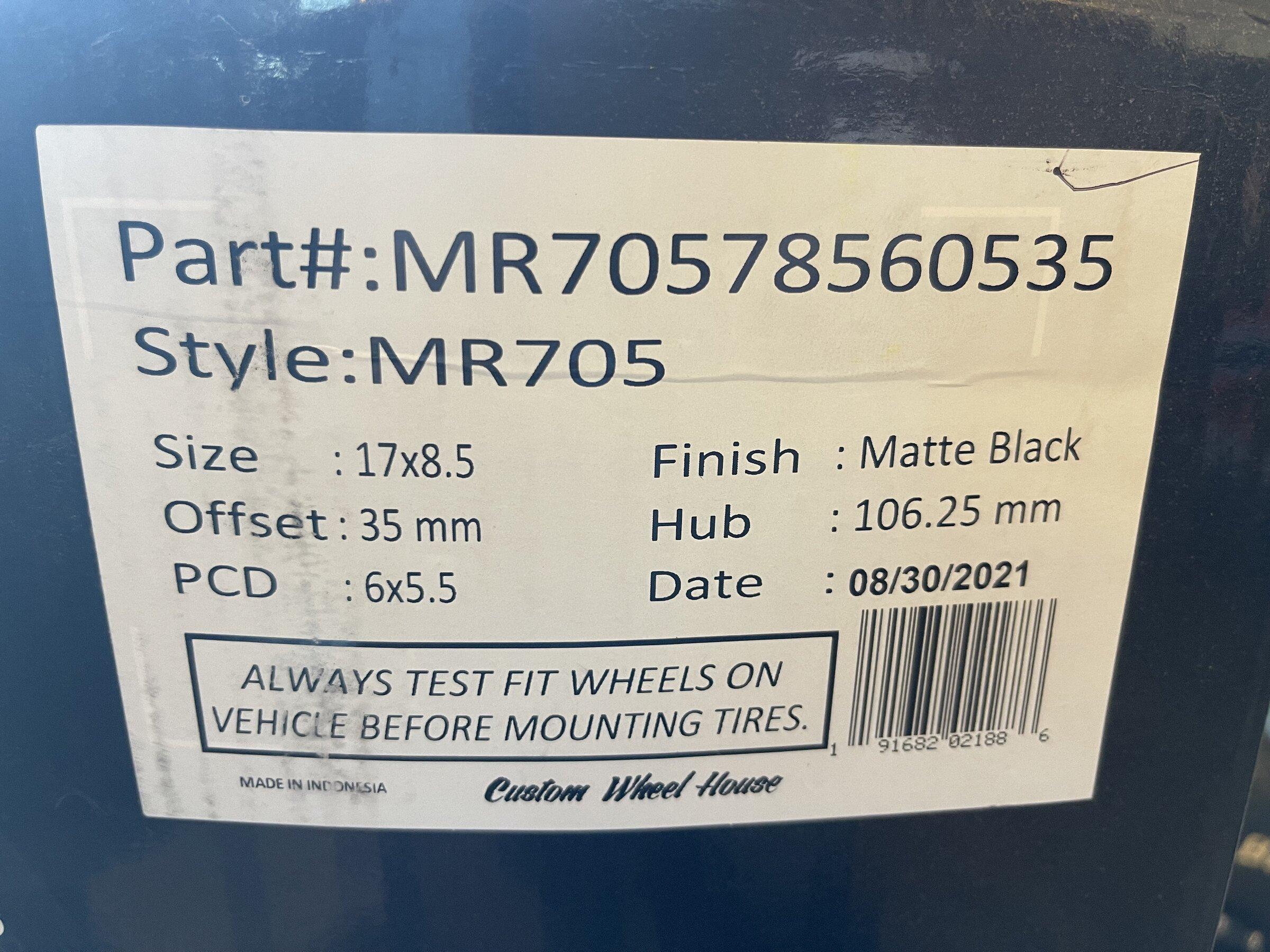 Ford Bronco Set of 5 method wheels IMG_0454