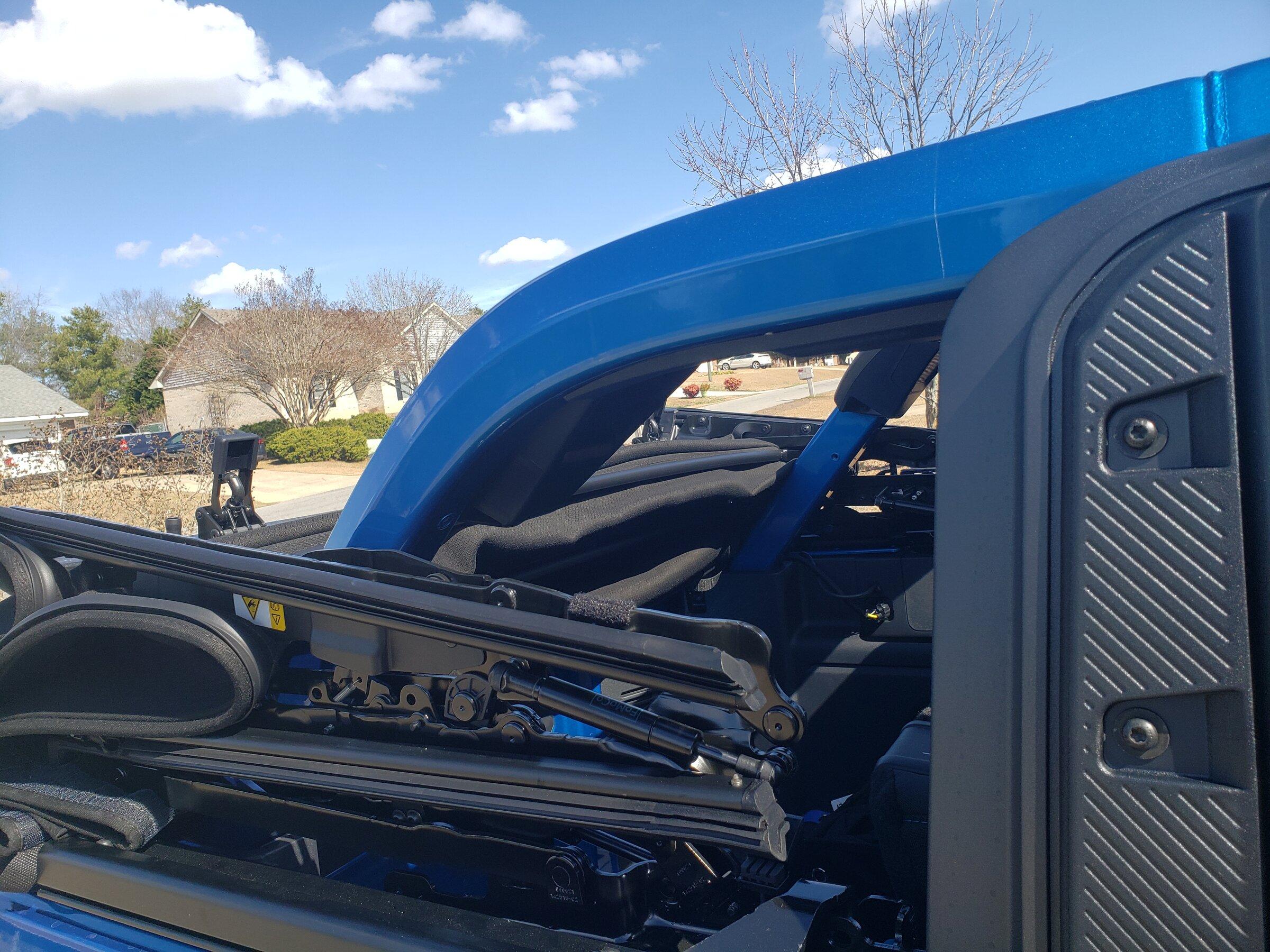 Ford Bronco Jazer's Blu Pony 20220221_125652