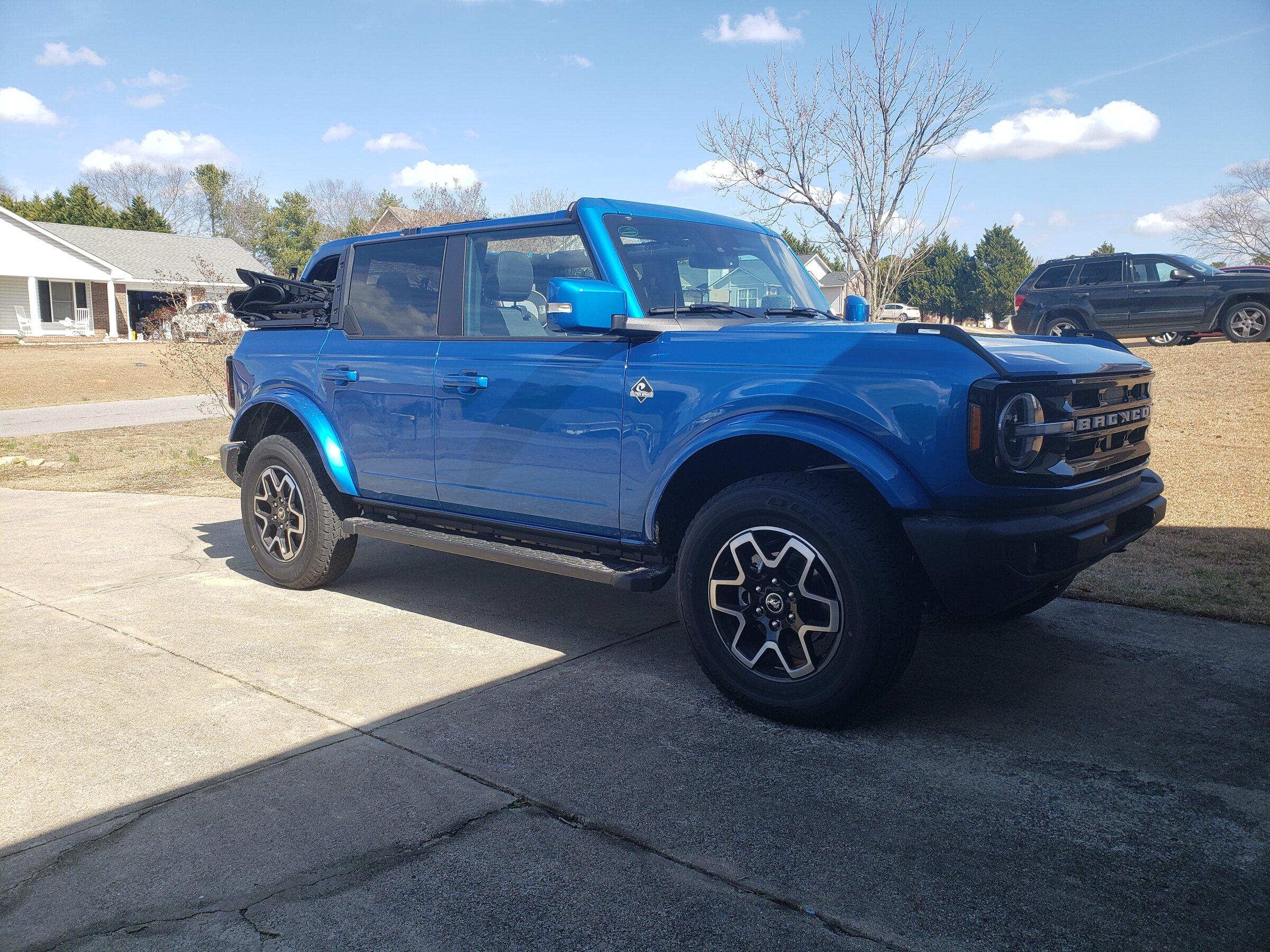 Ford Bronco Jazer's Blu Pony 20220221_125623
