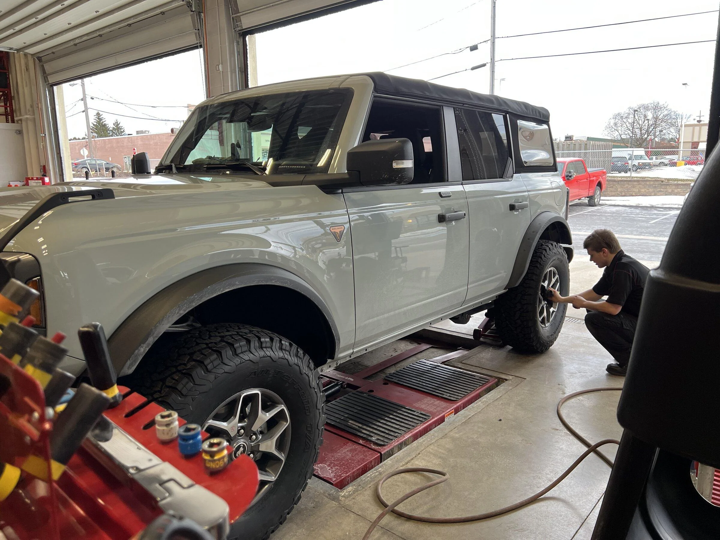 Ford Bronco Ultimate Badlands Non-Sasquatch pics thread E16B7FA7-2CA4-45E5-9551-C81412F810AC