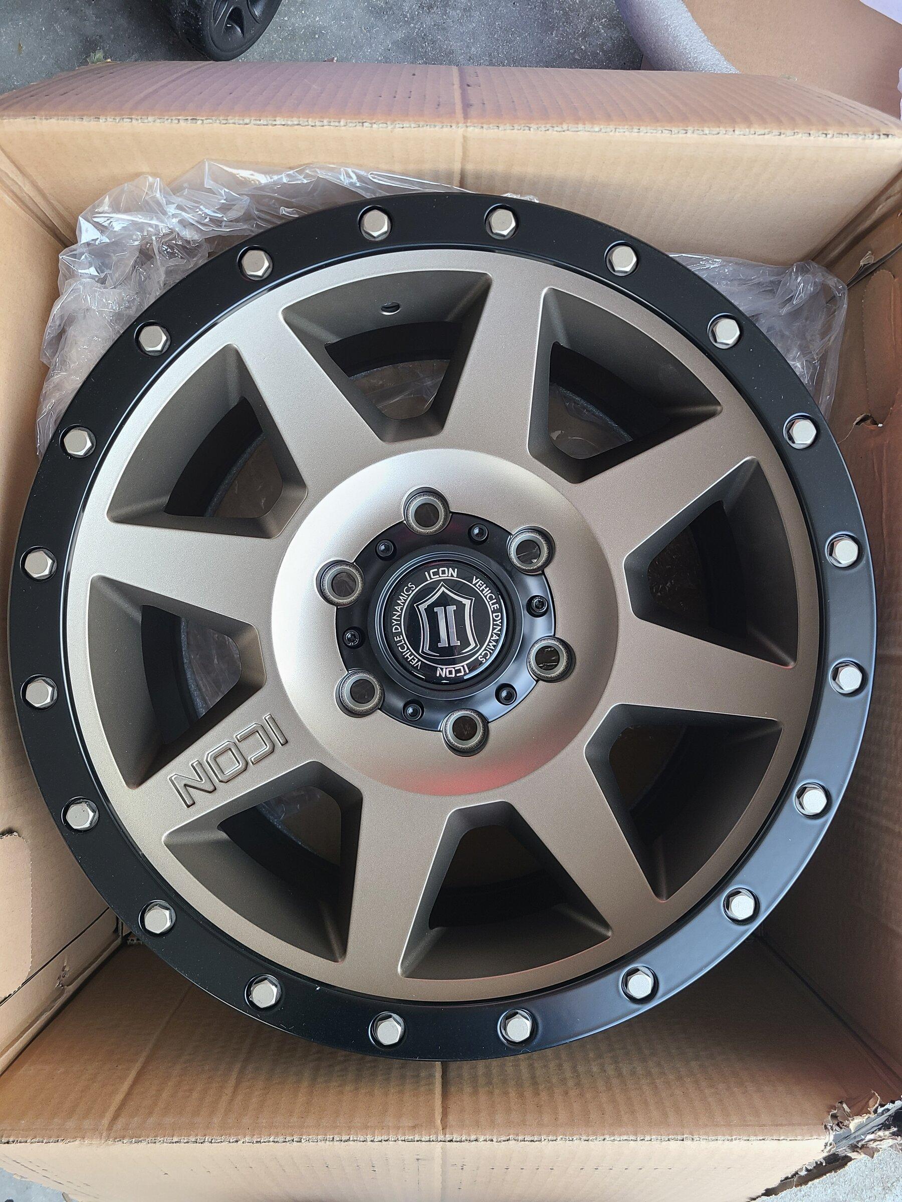 Ford Bronco ICON rims, SWEET 20220222_162303