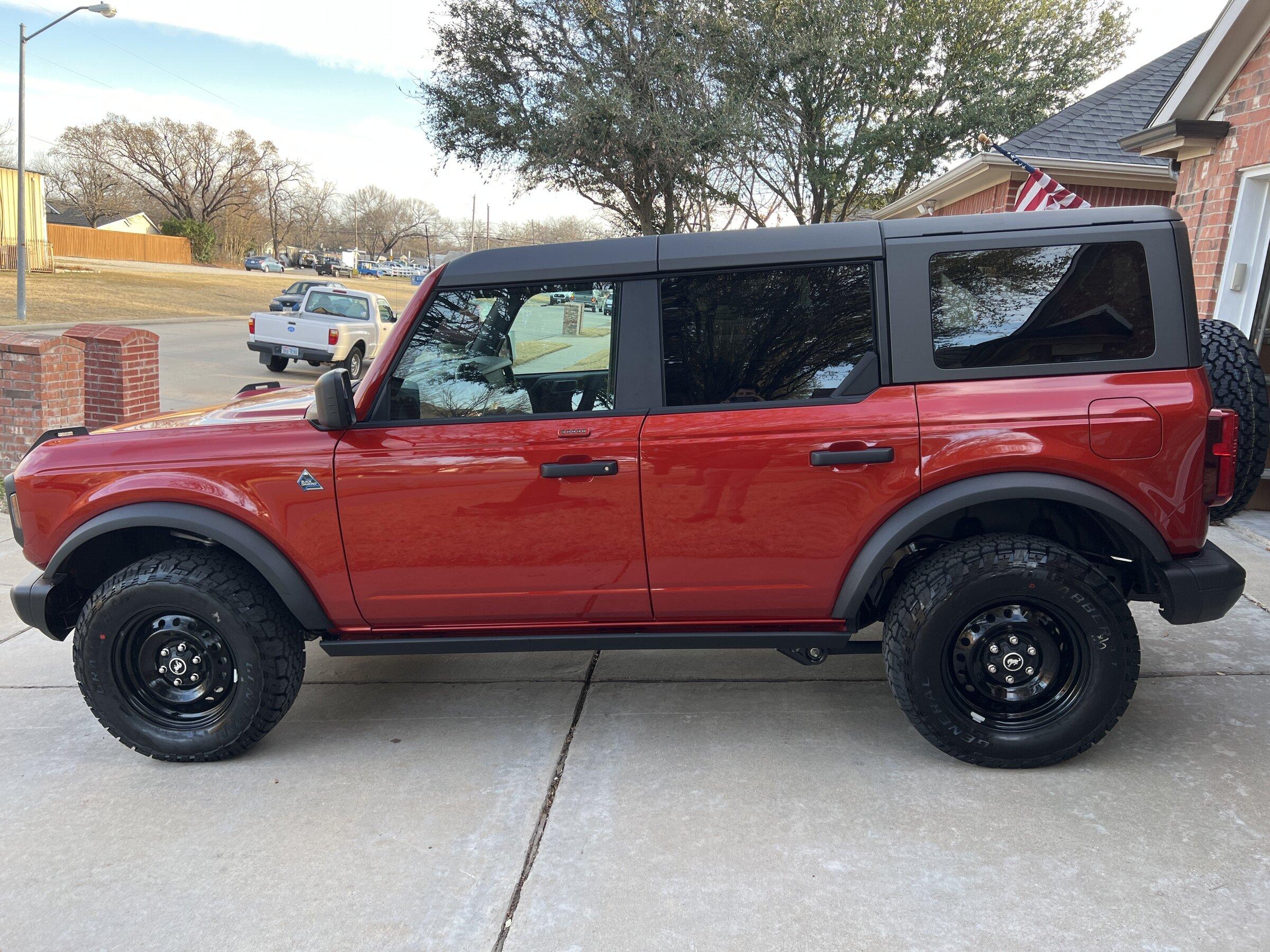 Ford Bronco 🛠 01/24/22 Build Week Group image