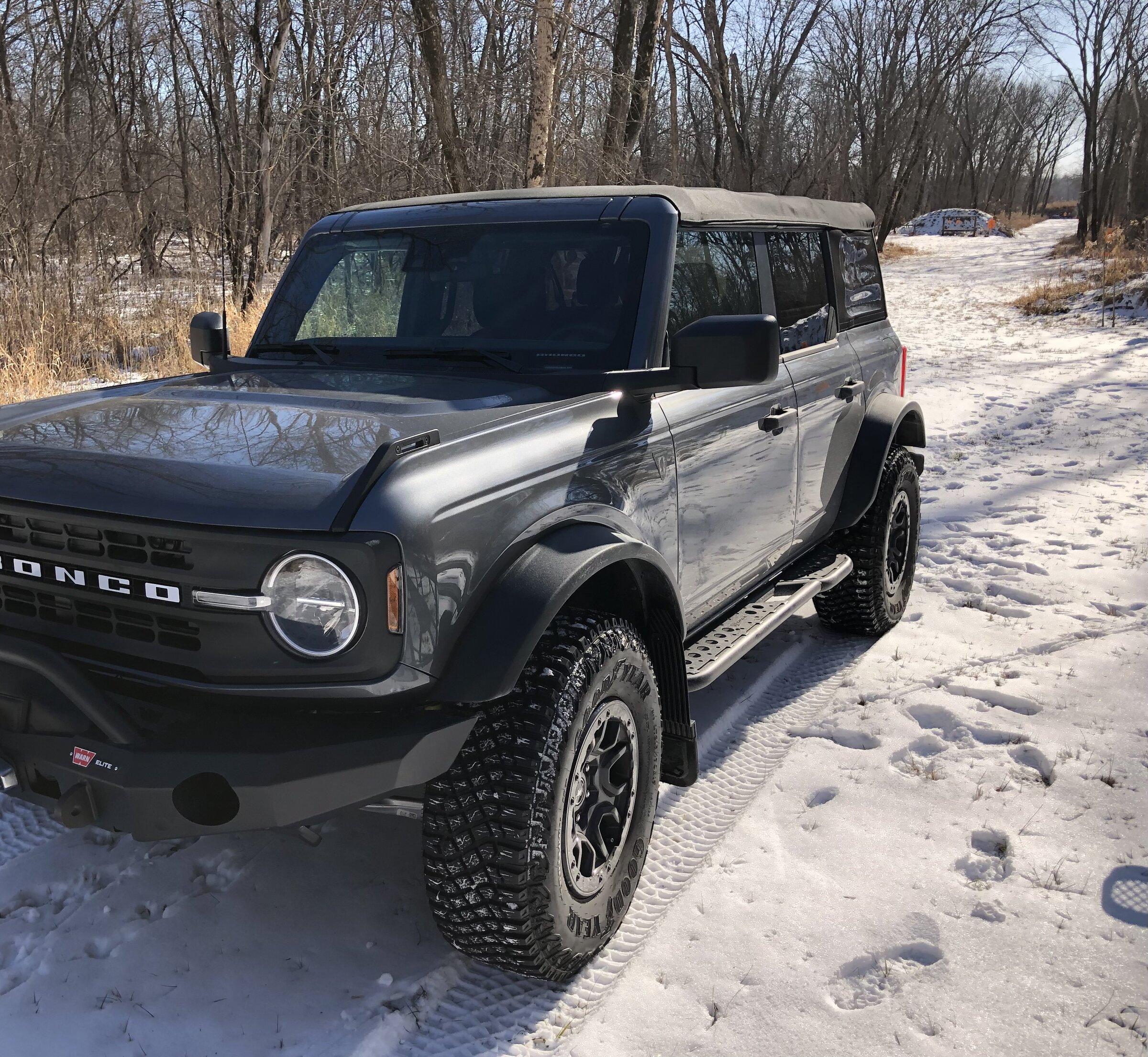 Ford Bronco ZROADZ slider / step installed D106D782-2581-4AE7-9408-B87B6D06C30A