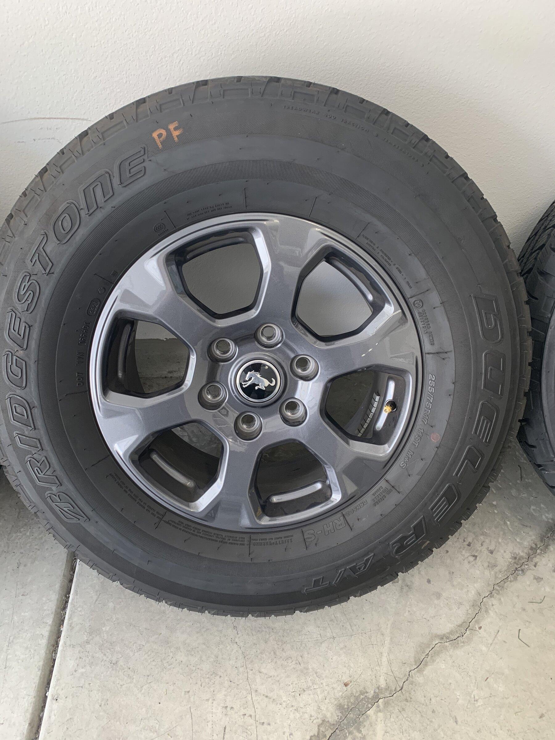 Ford Bronco Big Bend Wheels, Tires, and Grill D552BDB2-387B-4F73-901E-AB6FD53EC6E4