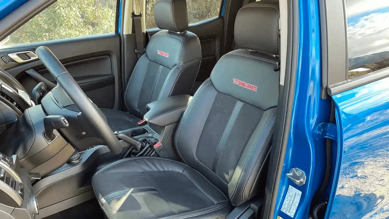 Ford Bronco Ford Ranger Tremor interior 1645655331155