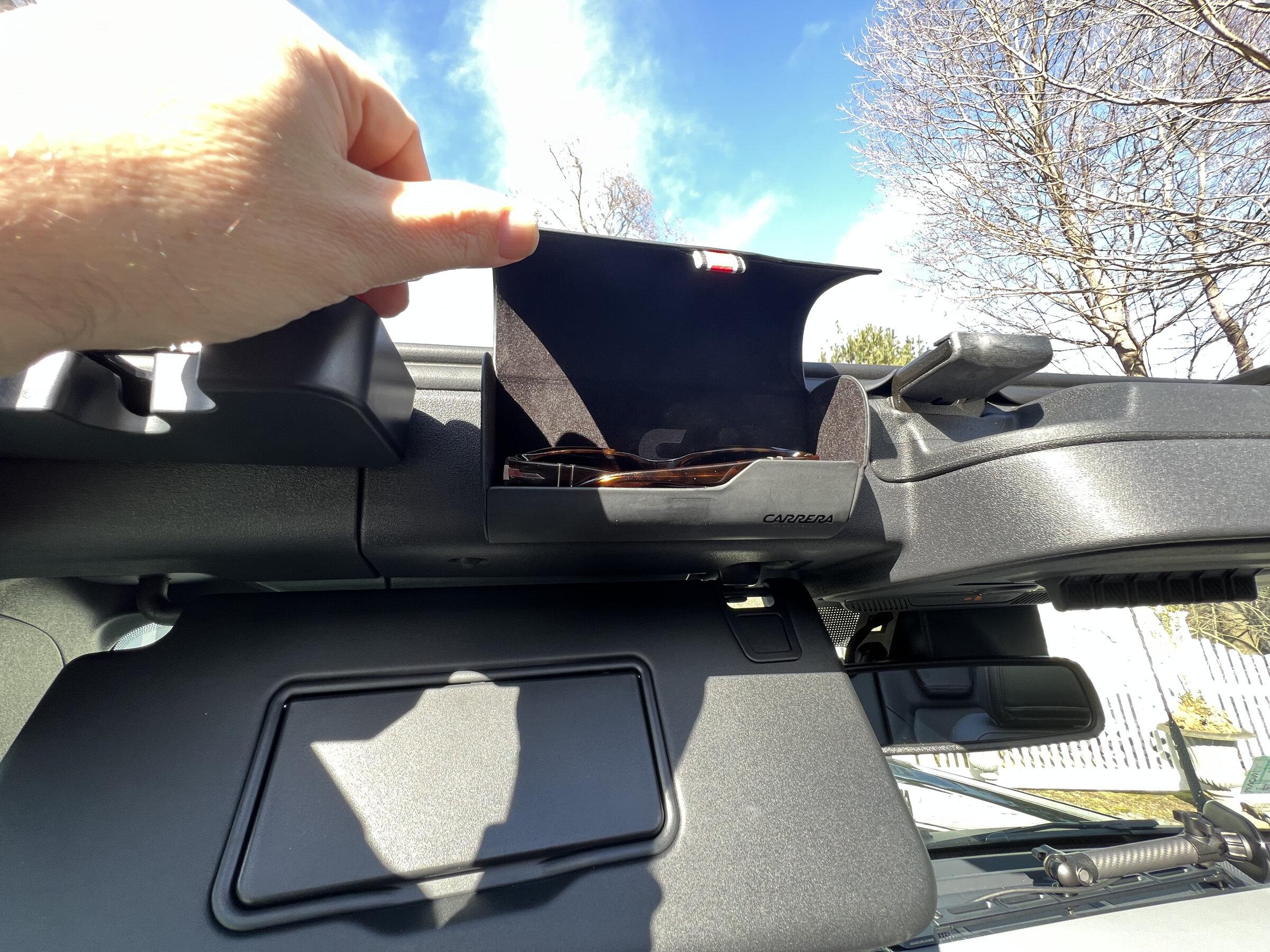 Ford Bronco Sunglasses Solution IMG_0191