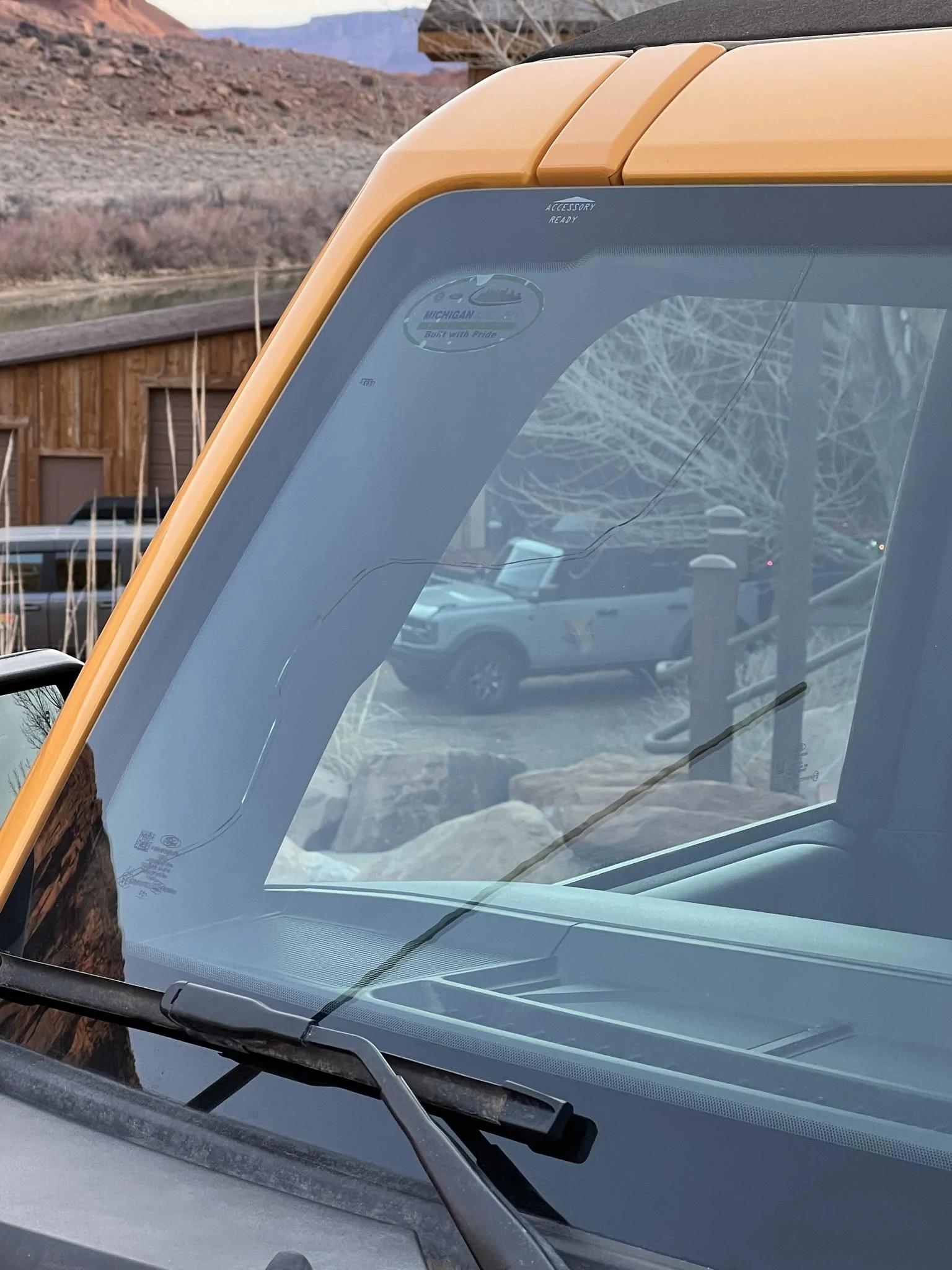 Ford Bronco Windshield Issue? IMG_1182