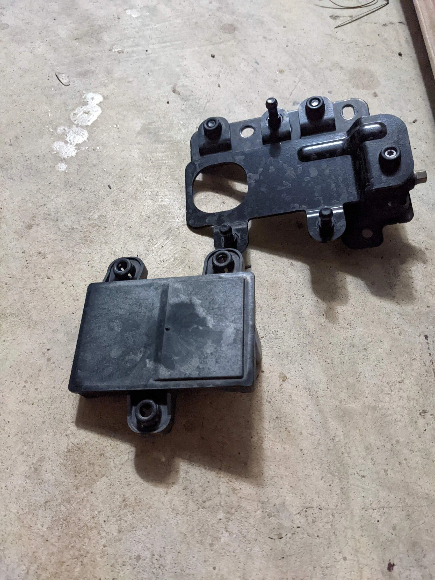Ford Bronco DV8 MTO Front Bumper Installation, ACC Relocation, Parking Sensor Transfer, and Winch Mounting PXL_20220222_030002516