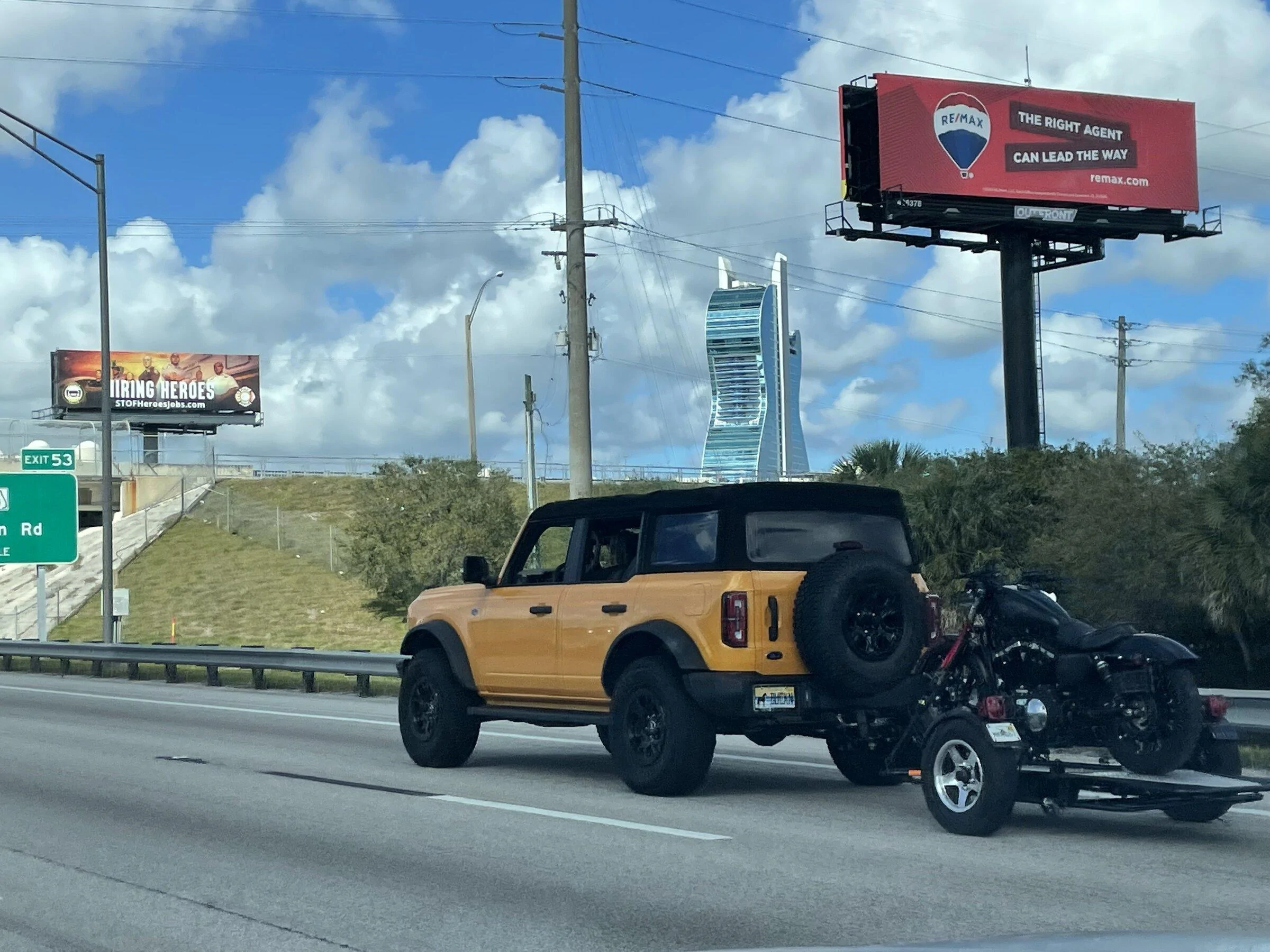 Ford Bronco 🛠 01/24/22 Build Week Group 4F92C816-EA07-49FA-8EFD-35F3BE9238FC